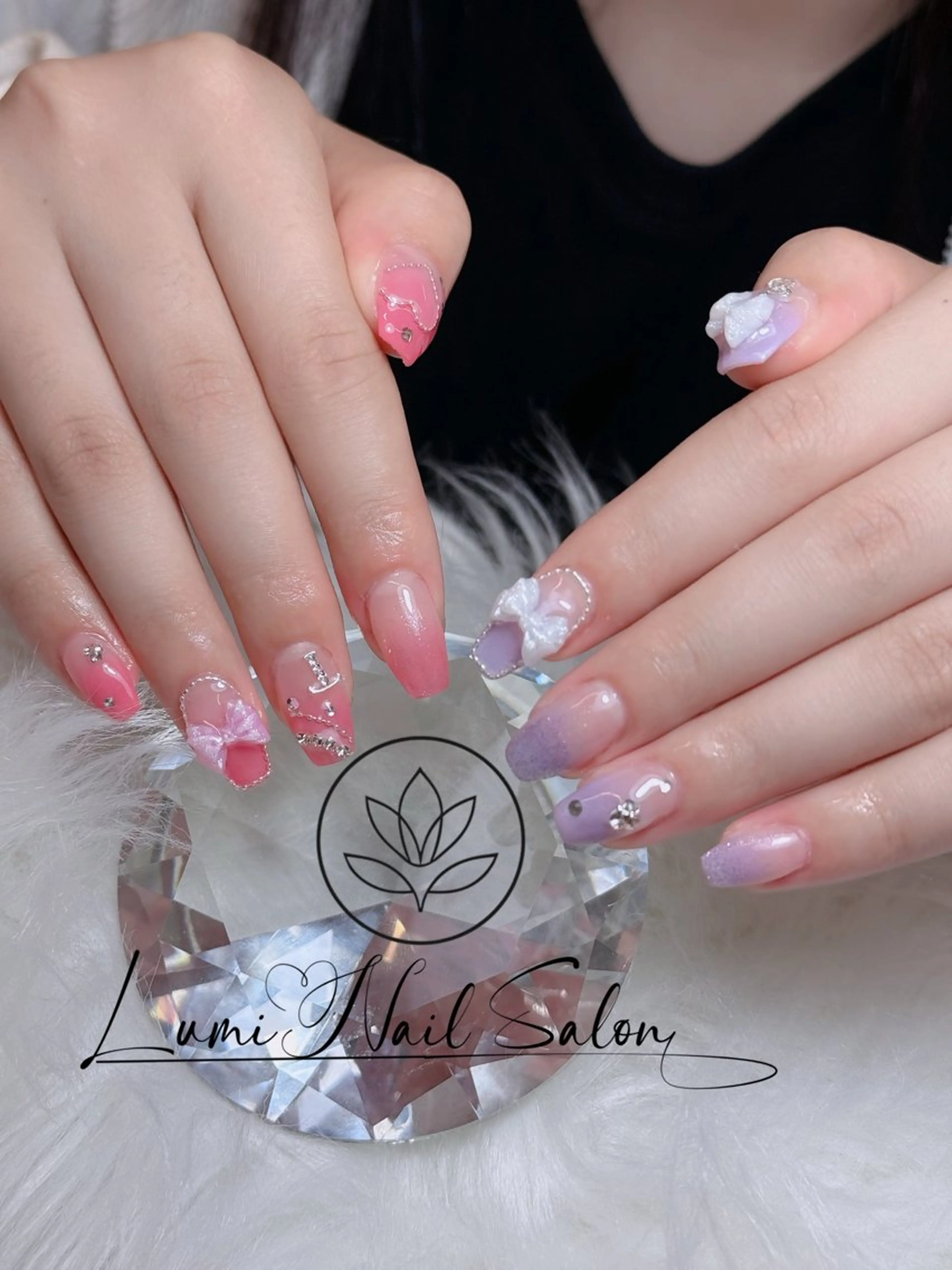 ネイル オーロラネイル チークネイル フットネイル フレンチネイル 韓国ネイル ハンドネイル Lumi Nailのネイルデザイン