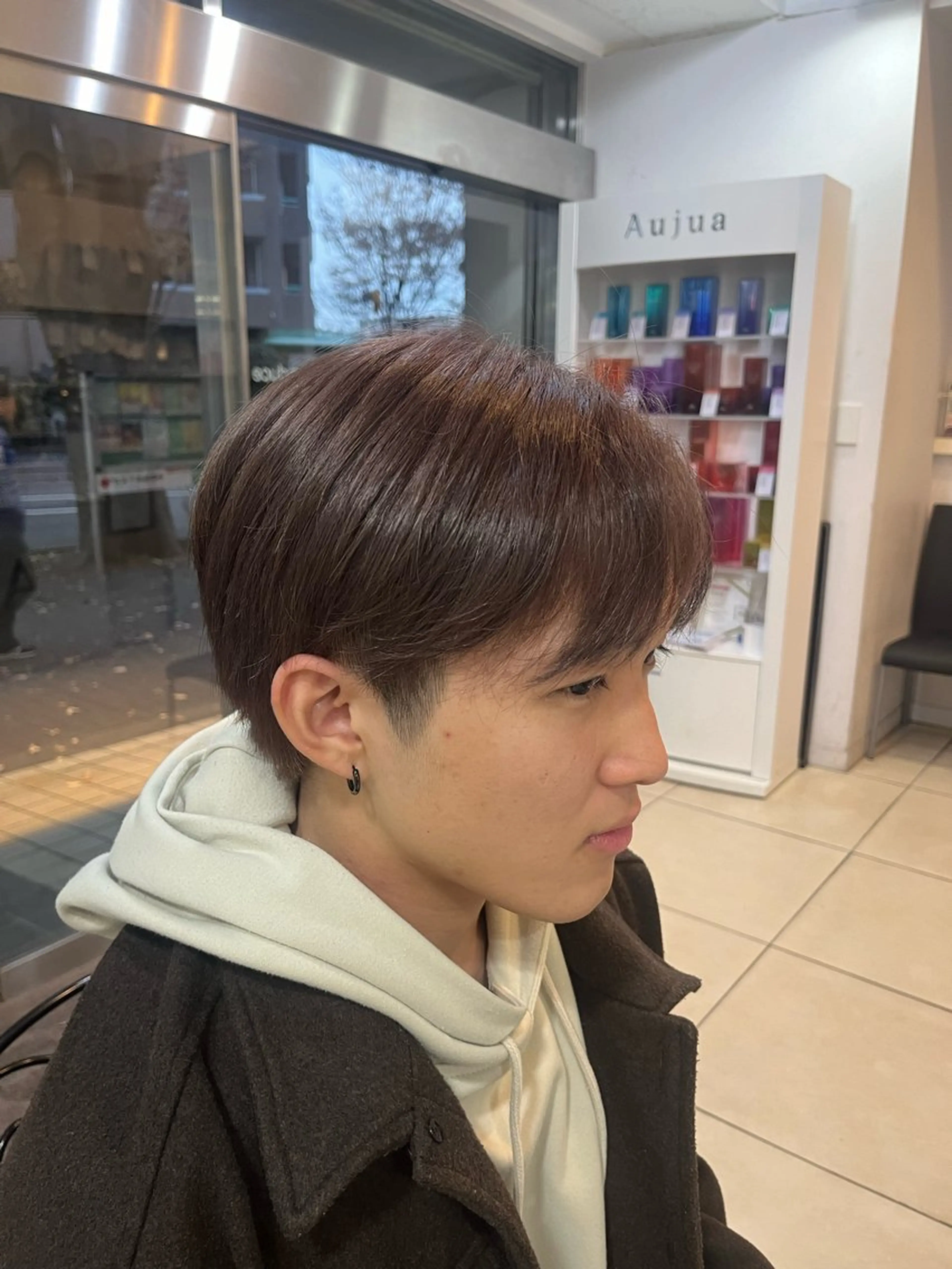 ショート カラー メンズ 透明感カラー グレージュ カット ヘアカラー カルマ・ニュアンス パーマ　須田龍世のヘアスタイル