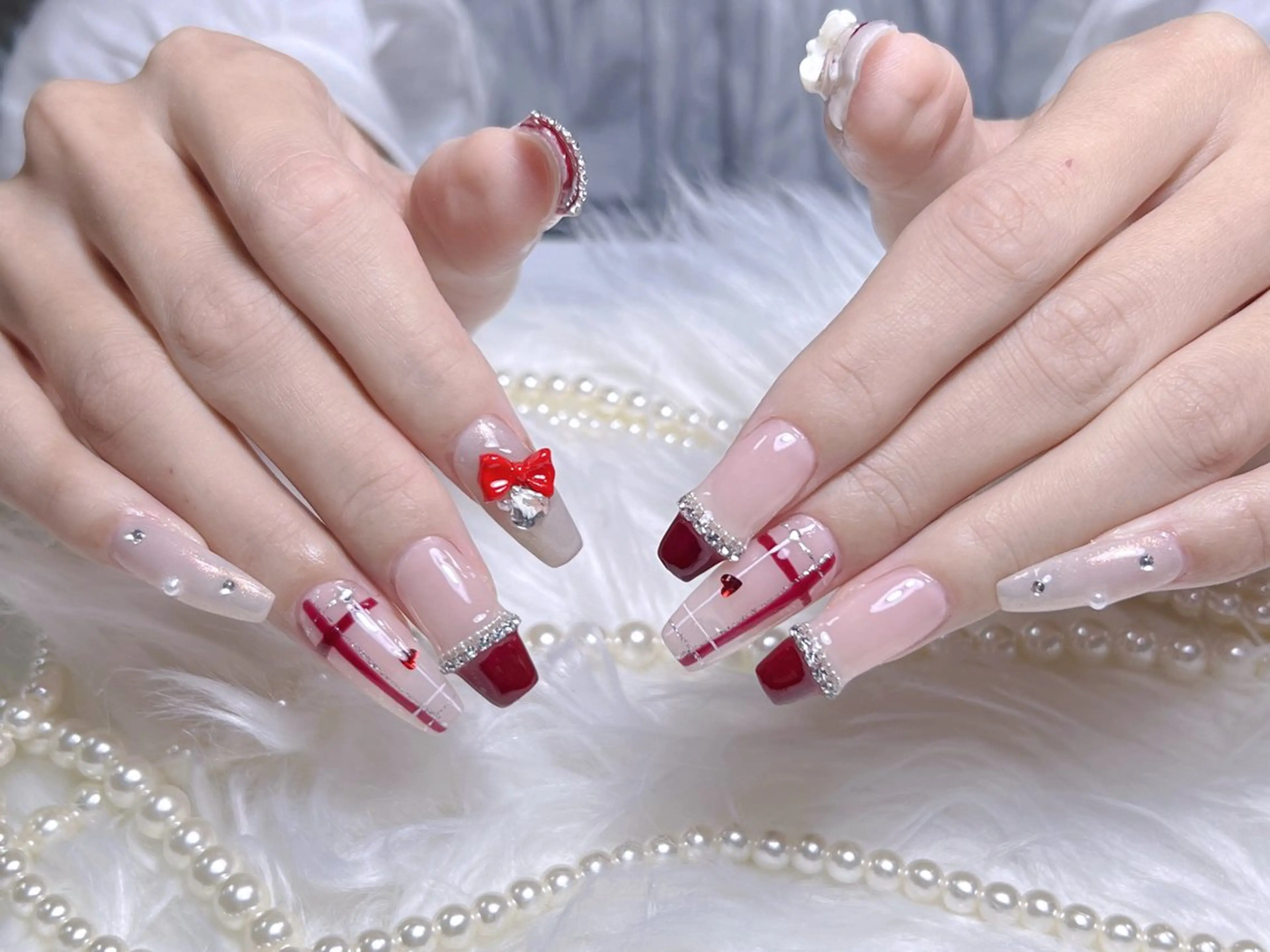 ネイル 長さ出し フレンチネイル ガラスフレンチ キラキラネイル マグネットネイル ハンドネイル Moa nailのネイルデザイン