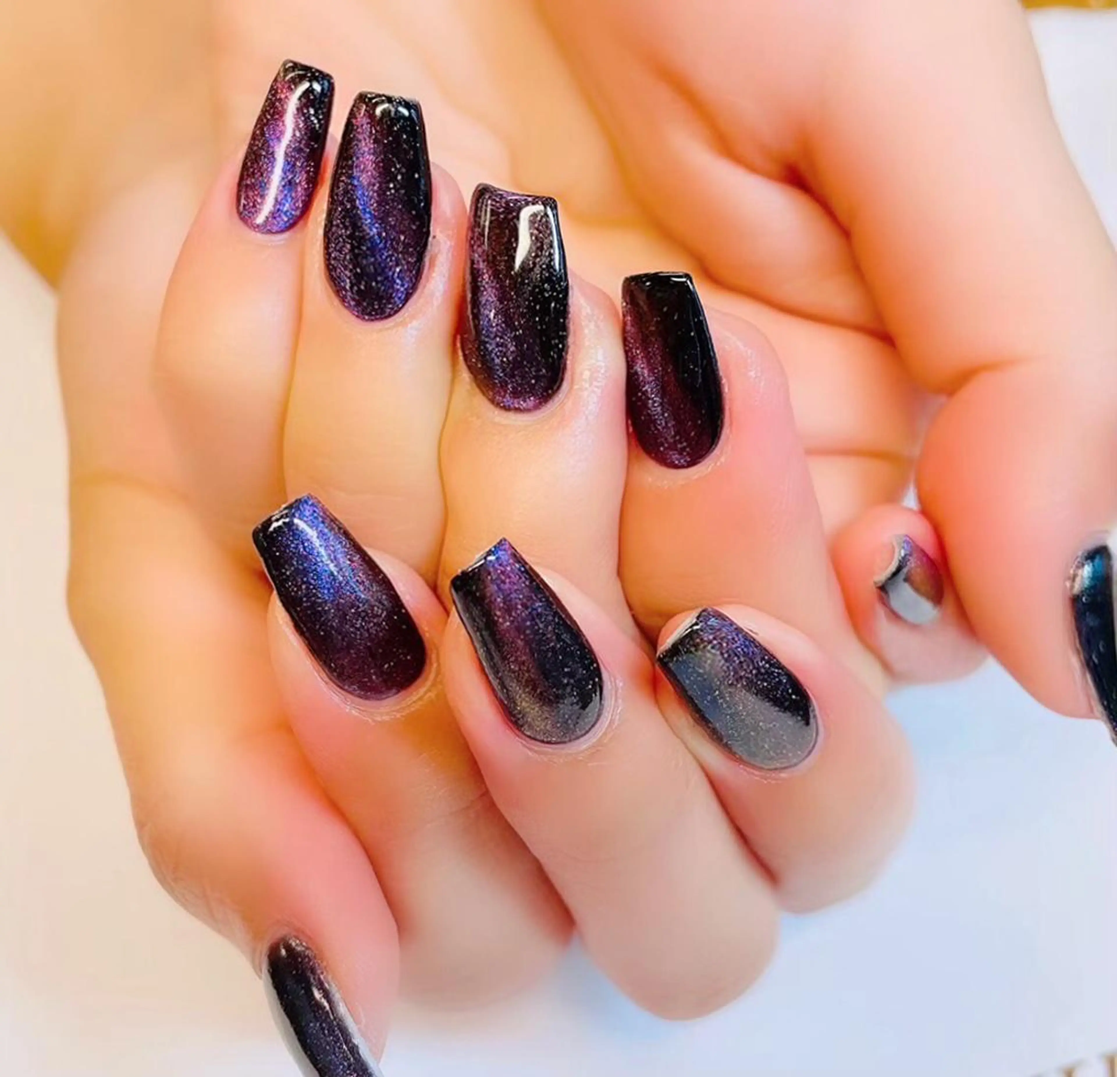 ネイル マグネットネイル ハンドネイル フットネイル ハンドケア 🦋AYNIL🦋 ナチュラル専門店♥️のネイルデザイン