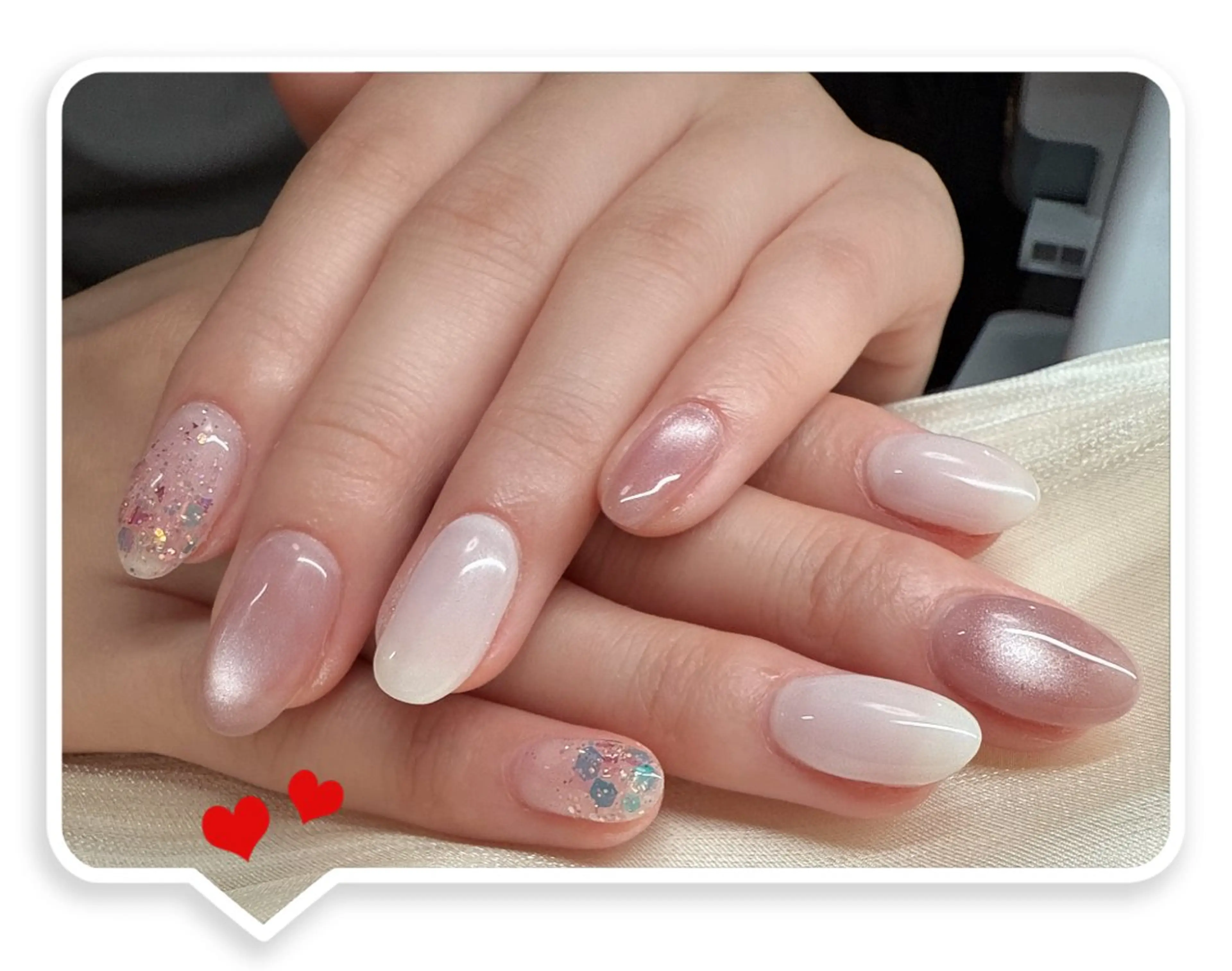 ミディアム ハンドネイル FLORA NAIL SALON 黄兪榕のネイルデザイン