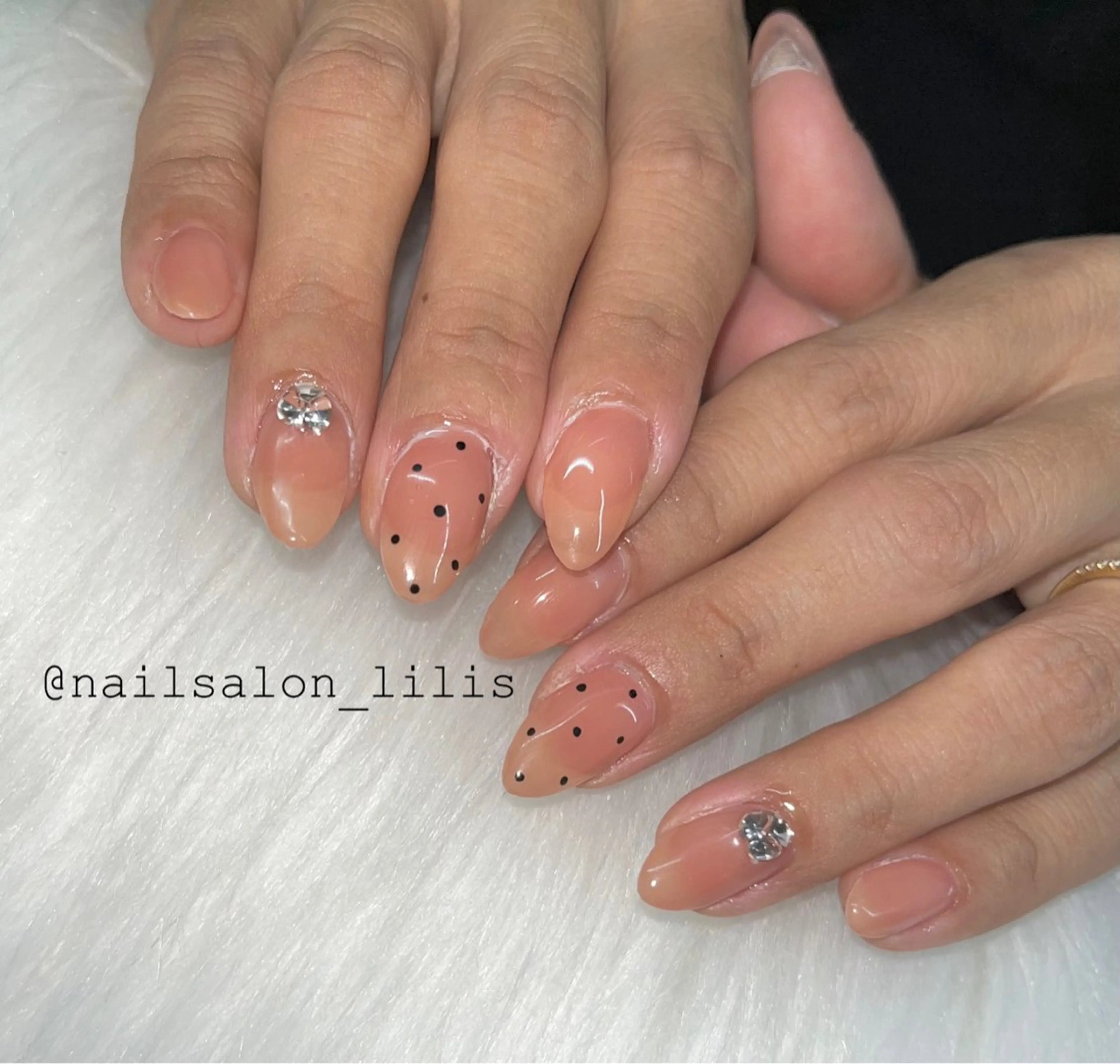 ネイル アートネイル ハンドネイル nailsalon lilis所属・nailsalon Lilisのネイルデザイン