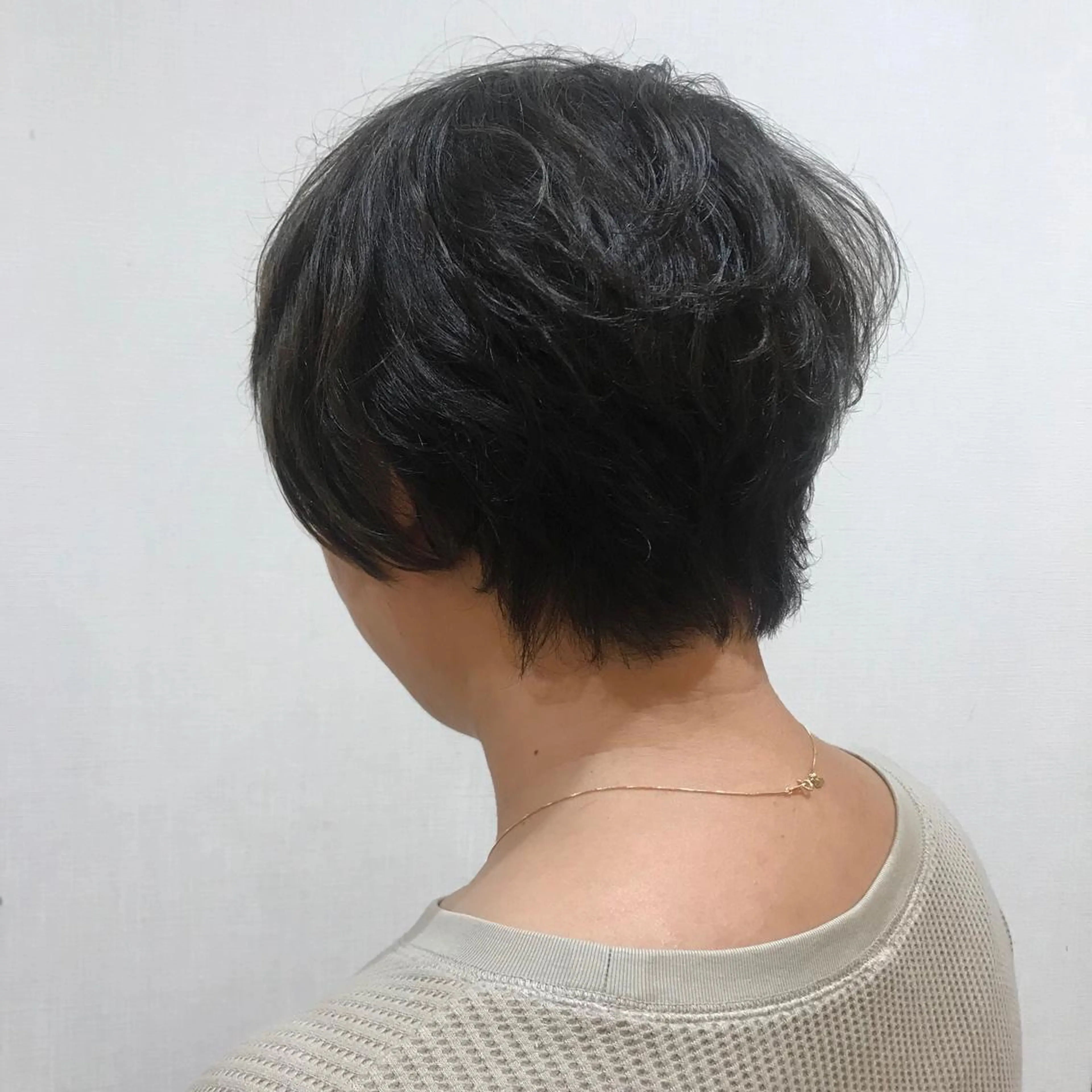 ショート くせ毛 ショートヘア サロウィン浦和所属・愛されヘア/ 暖色カラー/まいこのヘアスタイル