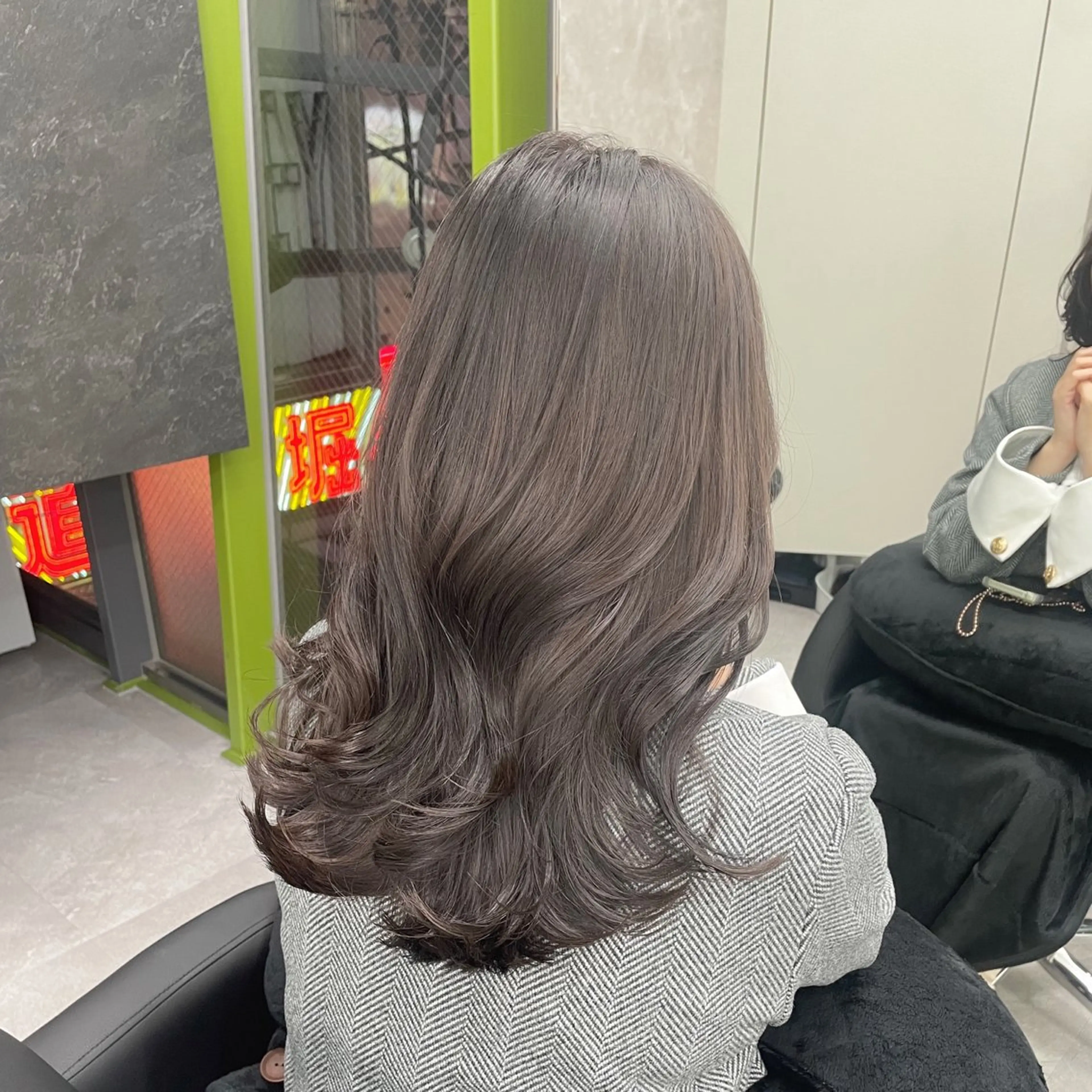 セミロング カラー ブリーチなしレイヤー 髪質改善/韓国ヘアのヘアスタイル