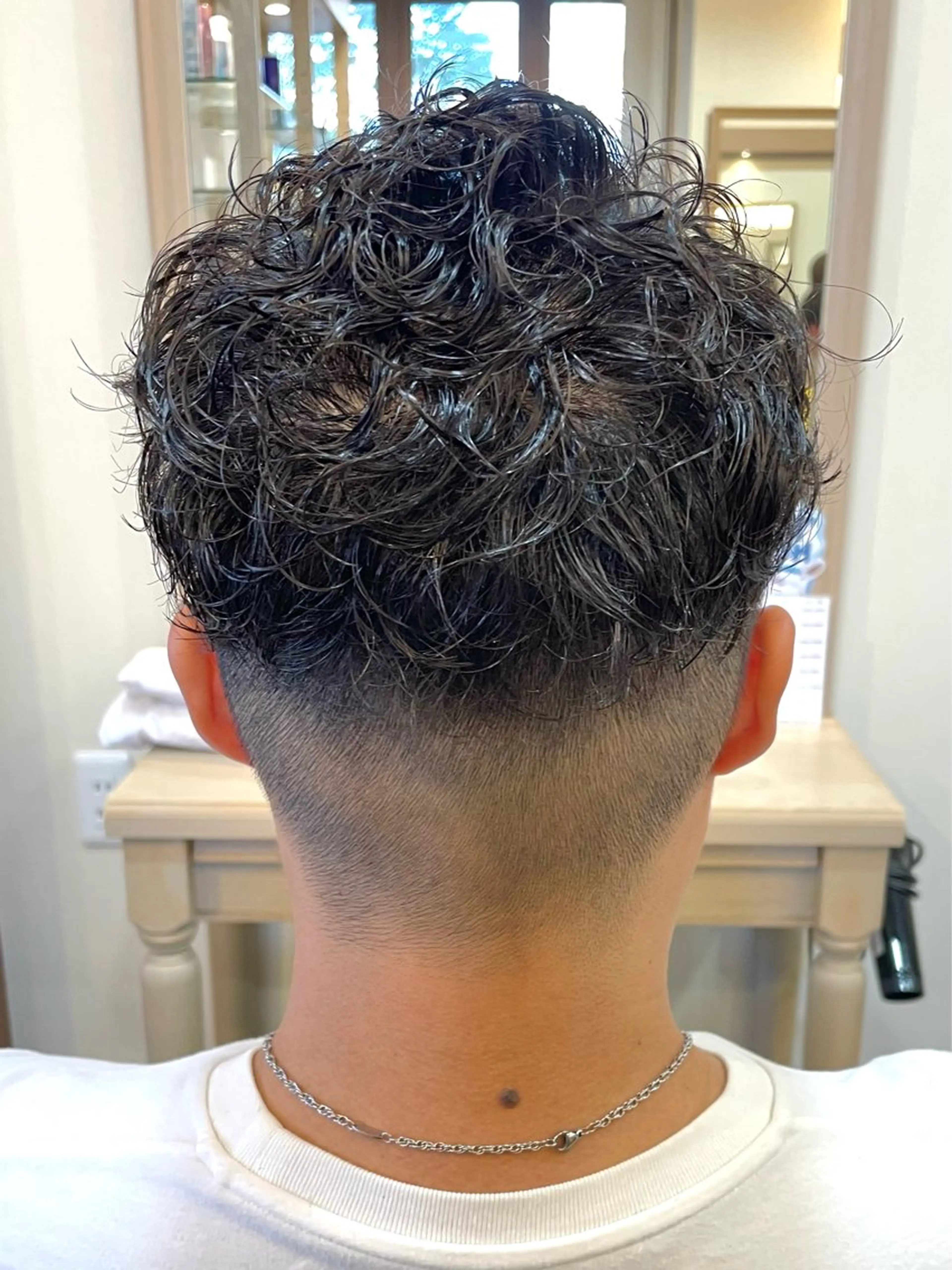 ショート パーマ メンズ カット パーマ メンズパーマ🌀/ 中村郁未のヘアスタイル