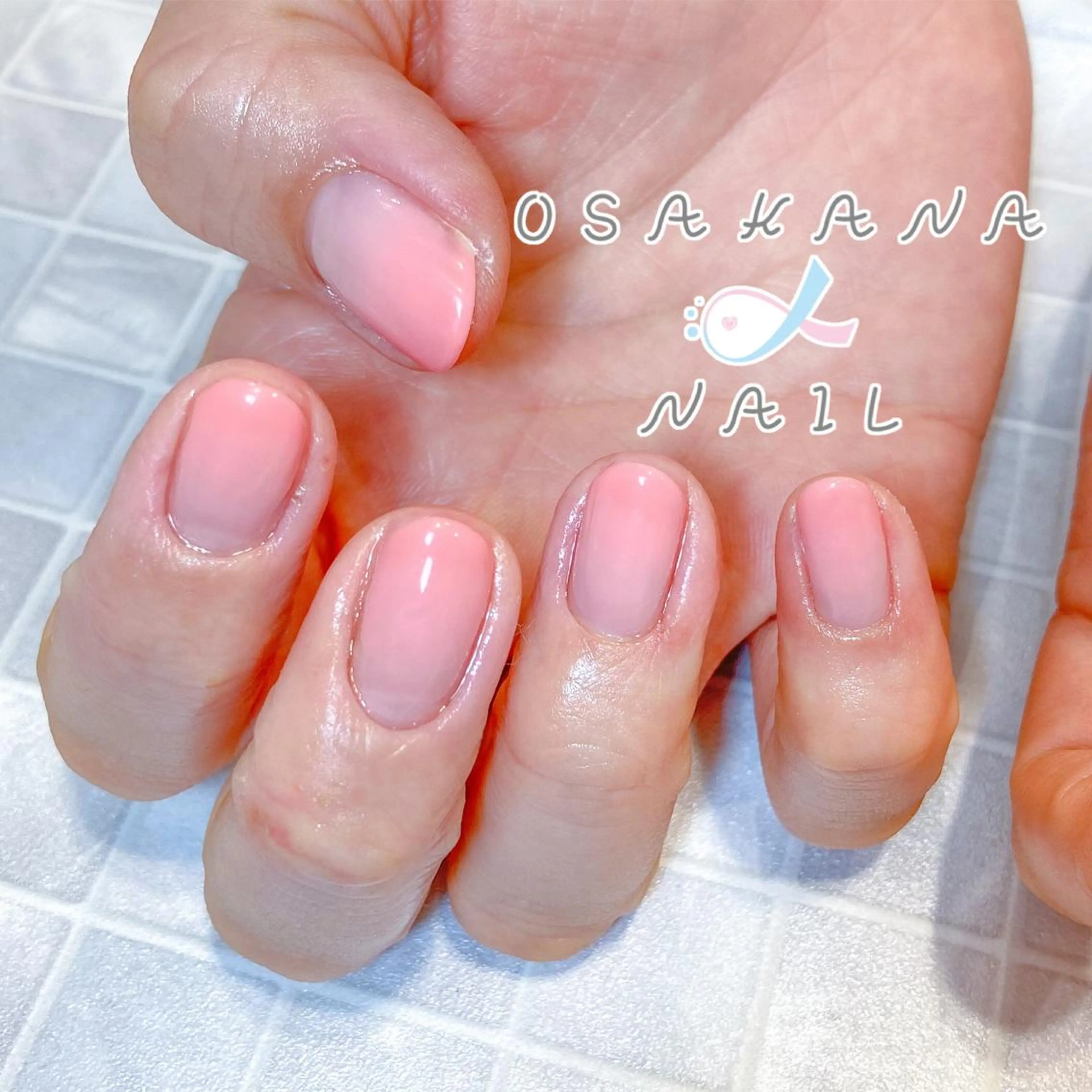 ネイル グラデーション オフィスネイル ピンク シンプルネイル OSAKNA NAIL しおん🐠のネイルデザイン