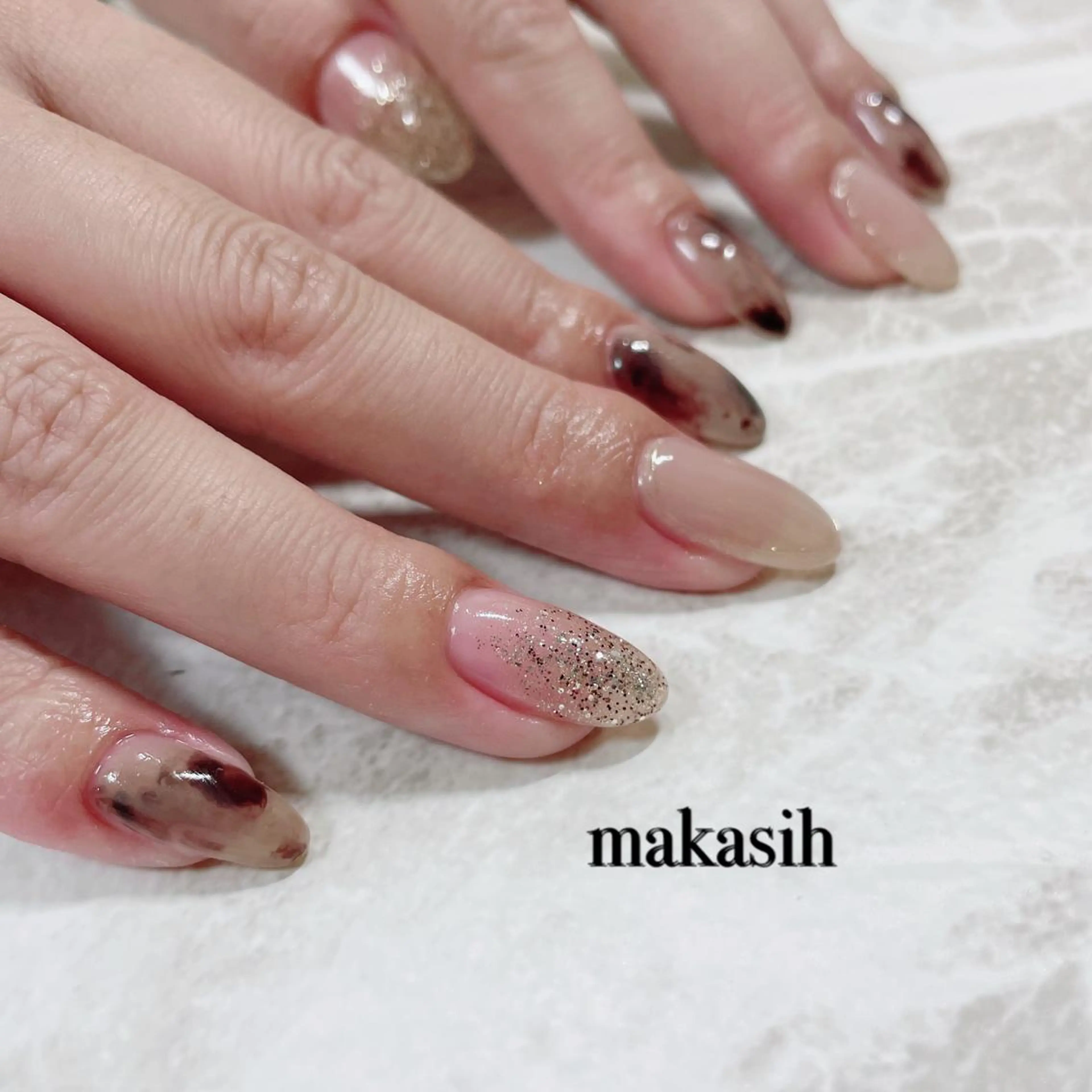ネイル ニュアンスネイル 冬ネイル 山崎 美菜子のネイルデザイン