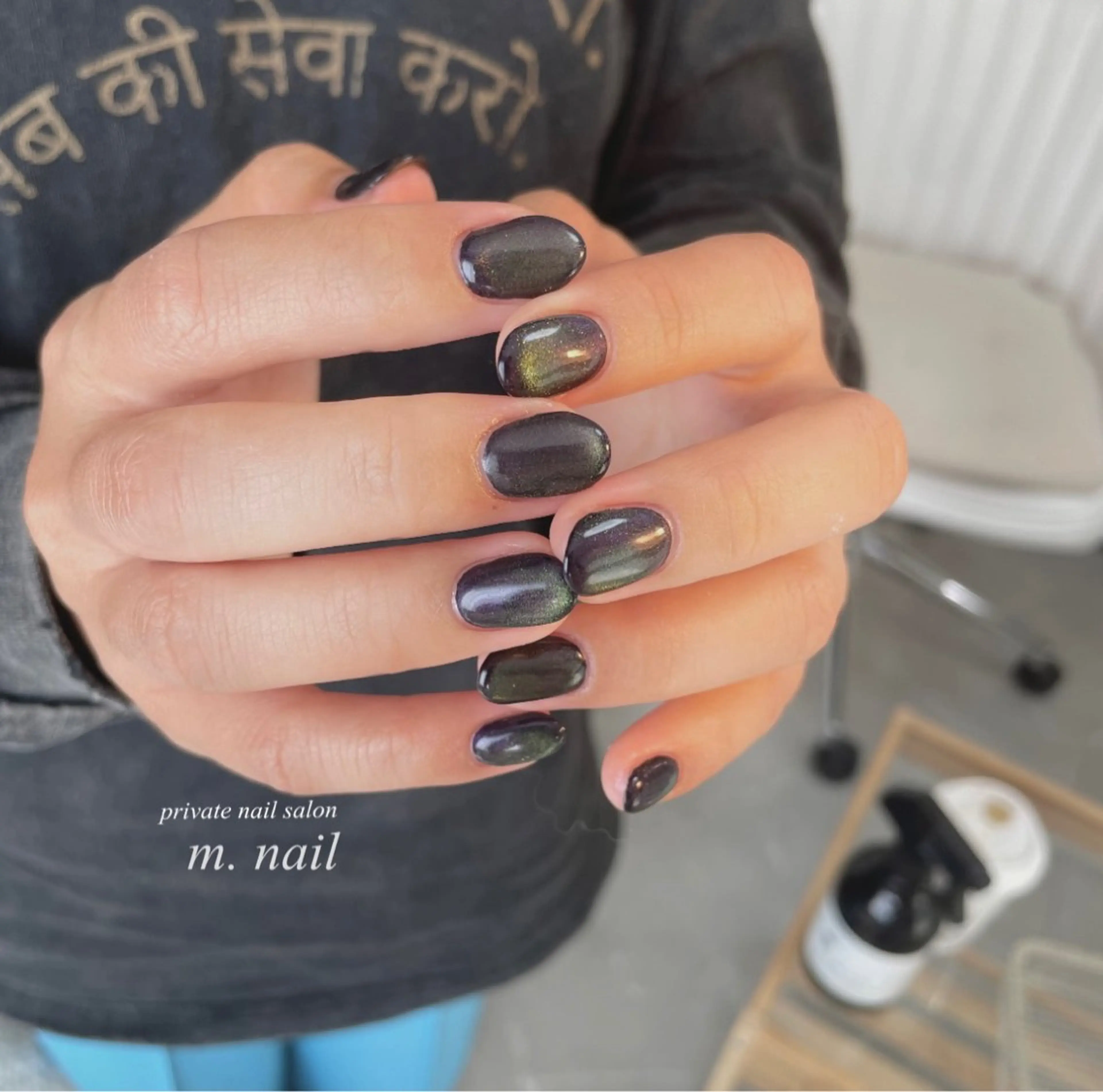 ネイル ハロウィン 韓国ネイル マグネットネイル ハンドネイル m.nail salonのネイルデザイン