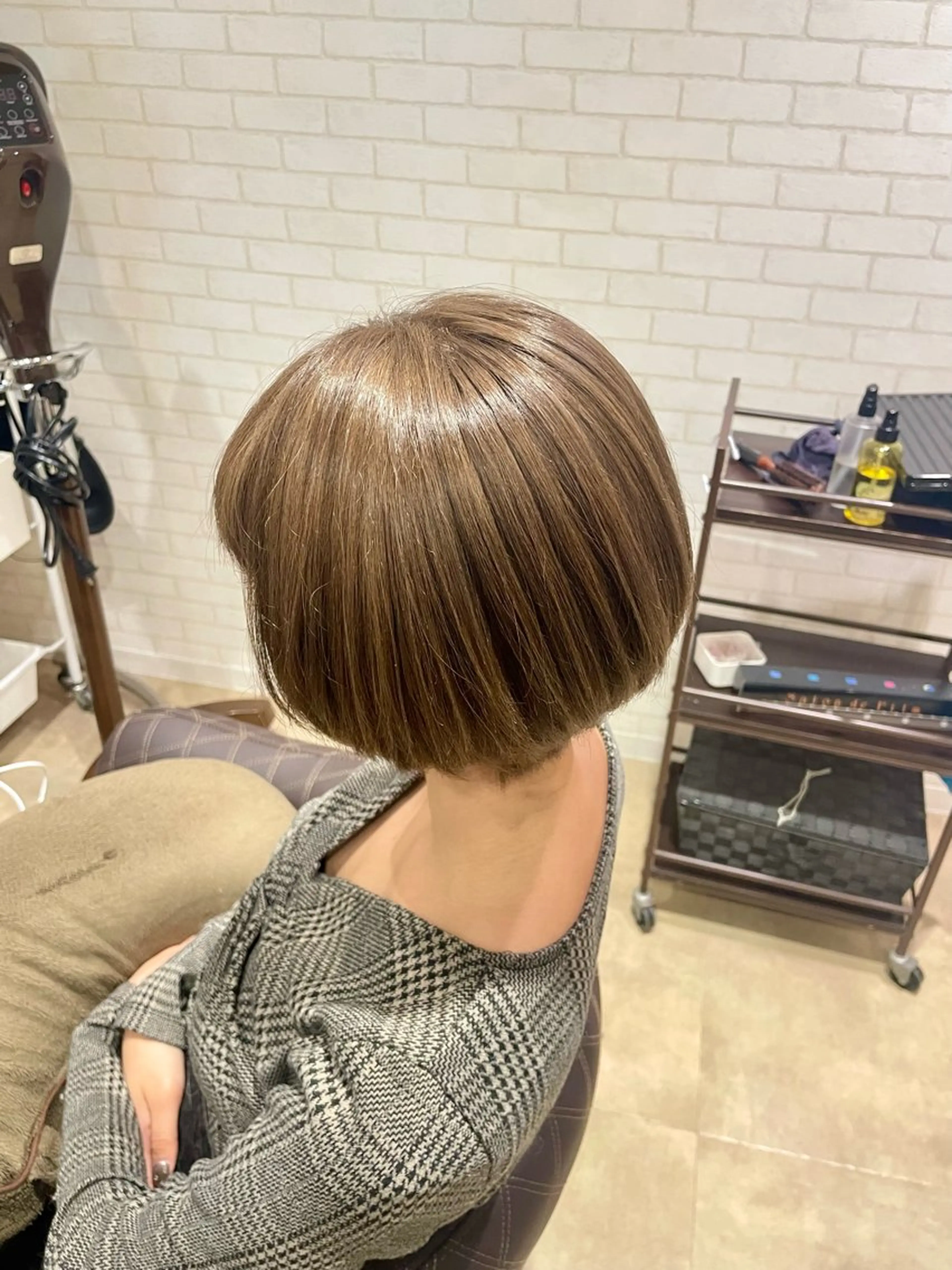 カラー ベージュカラー ブリーチ ミルクティーベージュ MICHIRU 🐈‍⬛💞のヘアスタイル