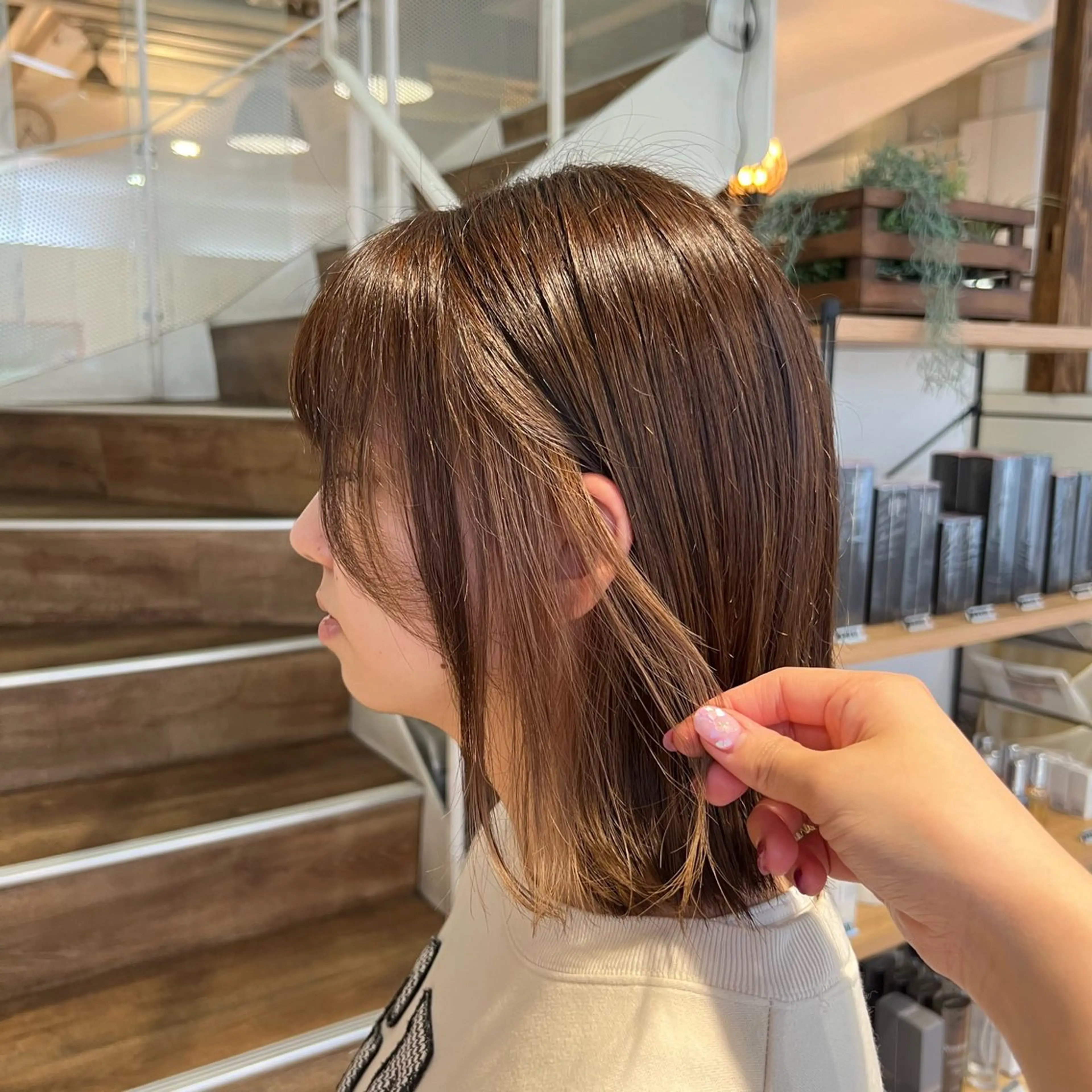 カラー ベージュカラー イヤリングカラー ヘアカラー インナーカラー♡ Nanakoのヘアスタイル