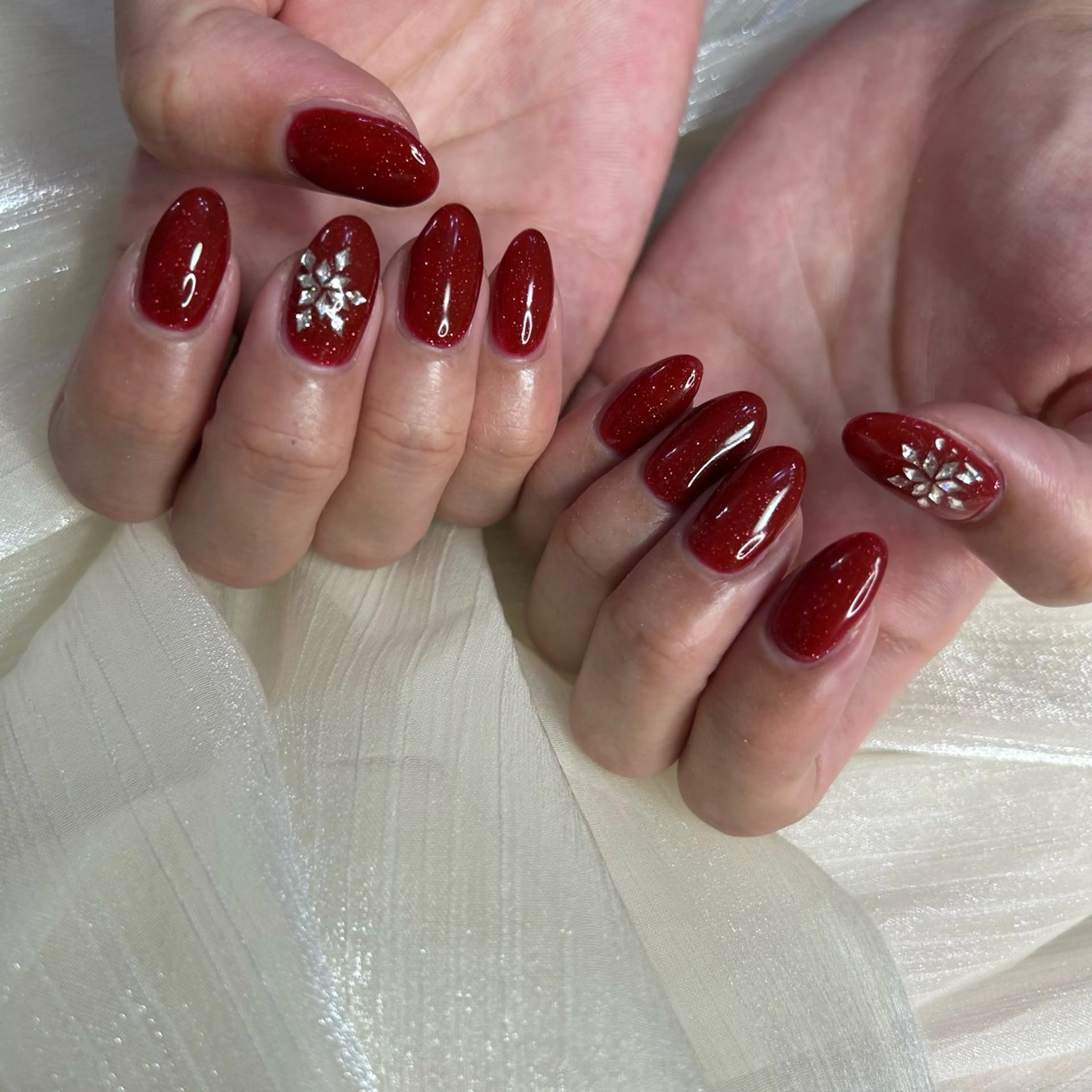 ネイル ハンドネイル 西岡 杏のネイルデザイン