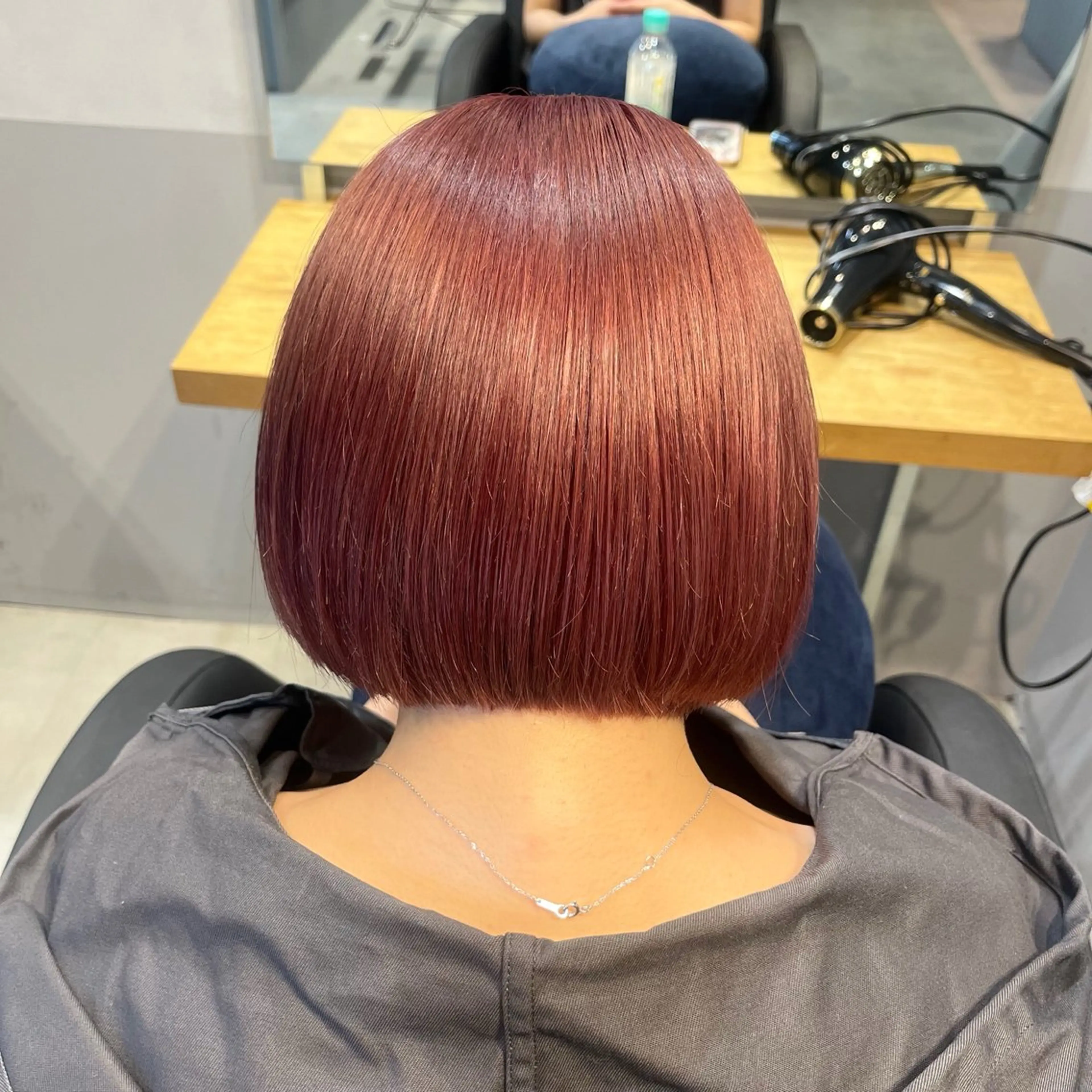 ショート カラー ベージュカラー ブリーチ ピンクカラー ピンクベージュ 🌷レイヤーカット/ フルキシオリ🌷のヘアスタイル