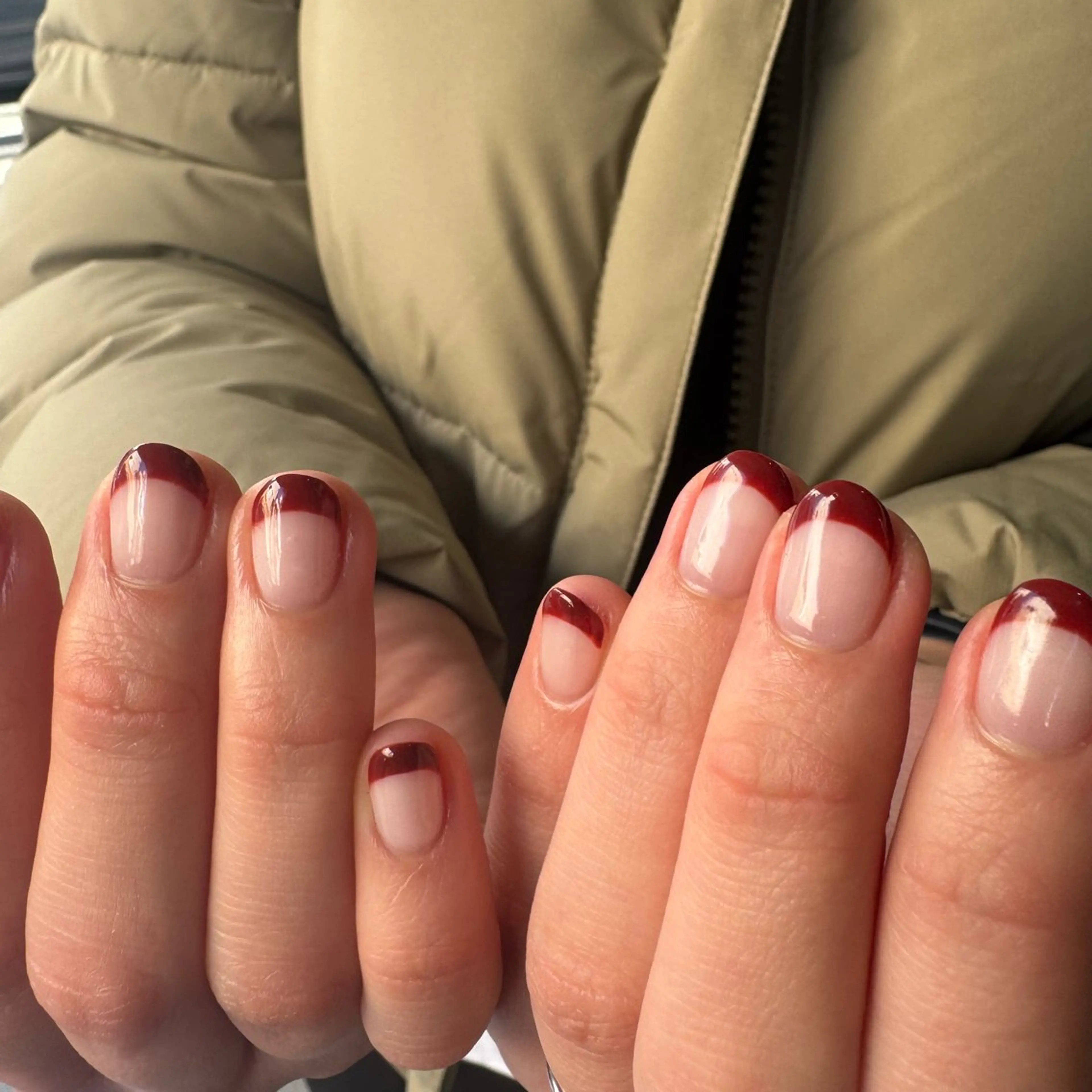 ネイル ボルドー フレンチネイル mizuki 🎀のネイルデザイン