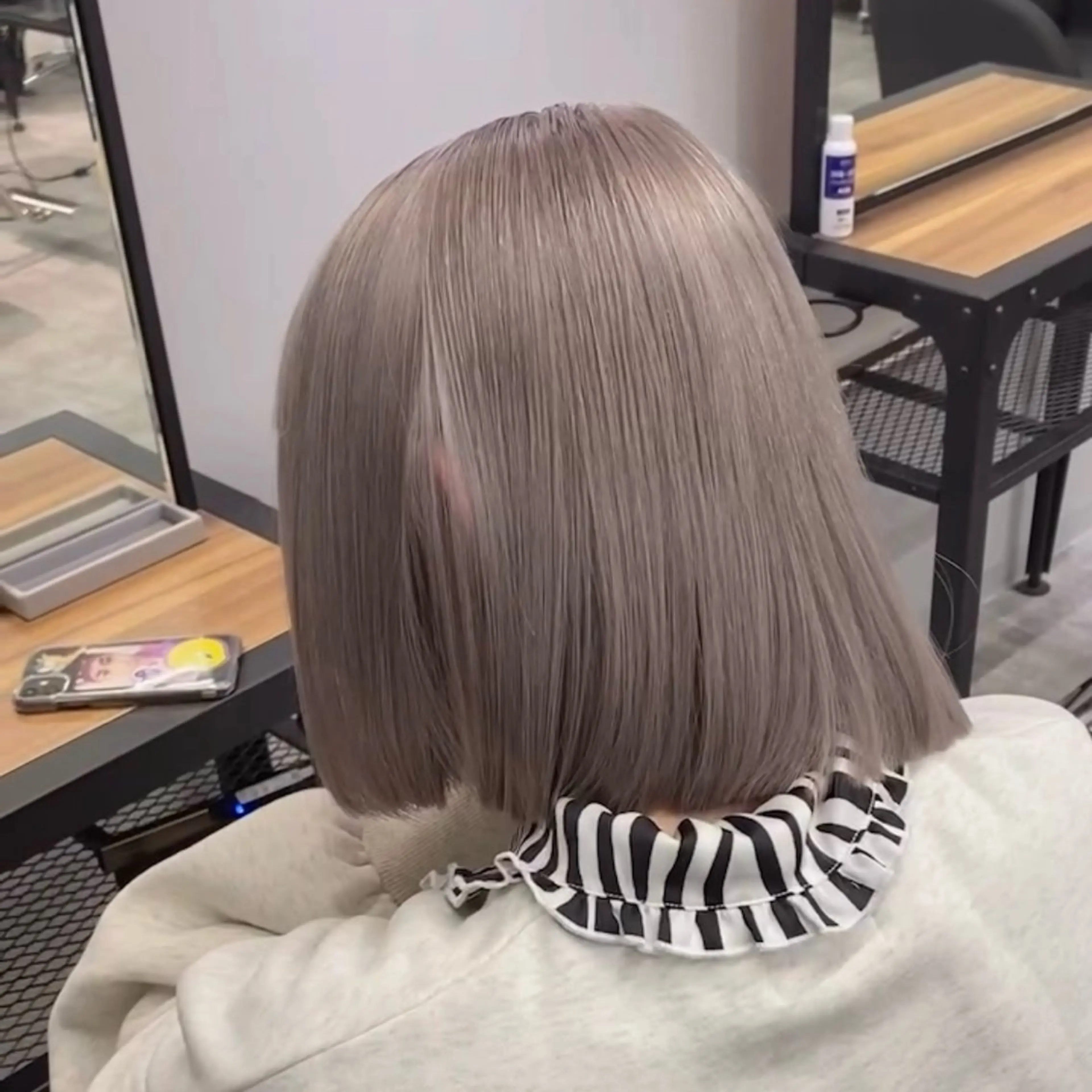 ロング カラー ハイトーンカラー🩶 大阪/kanonのヘアスタイル