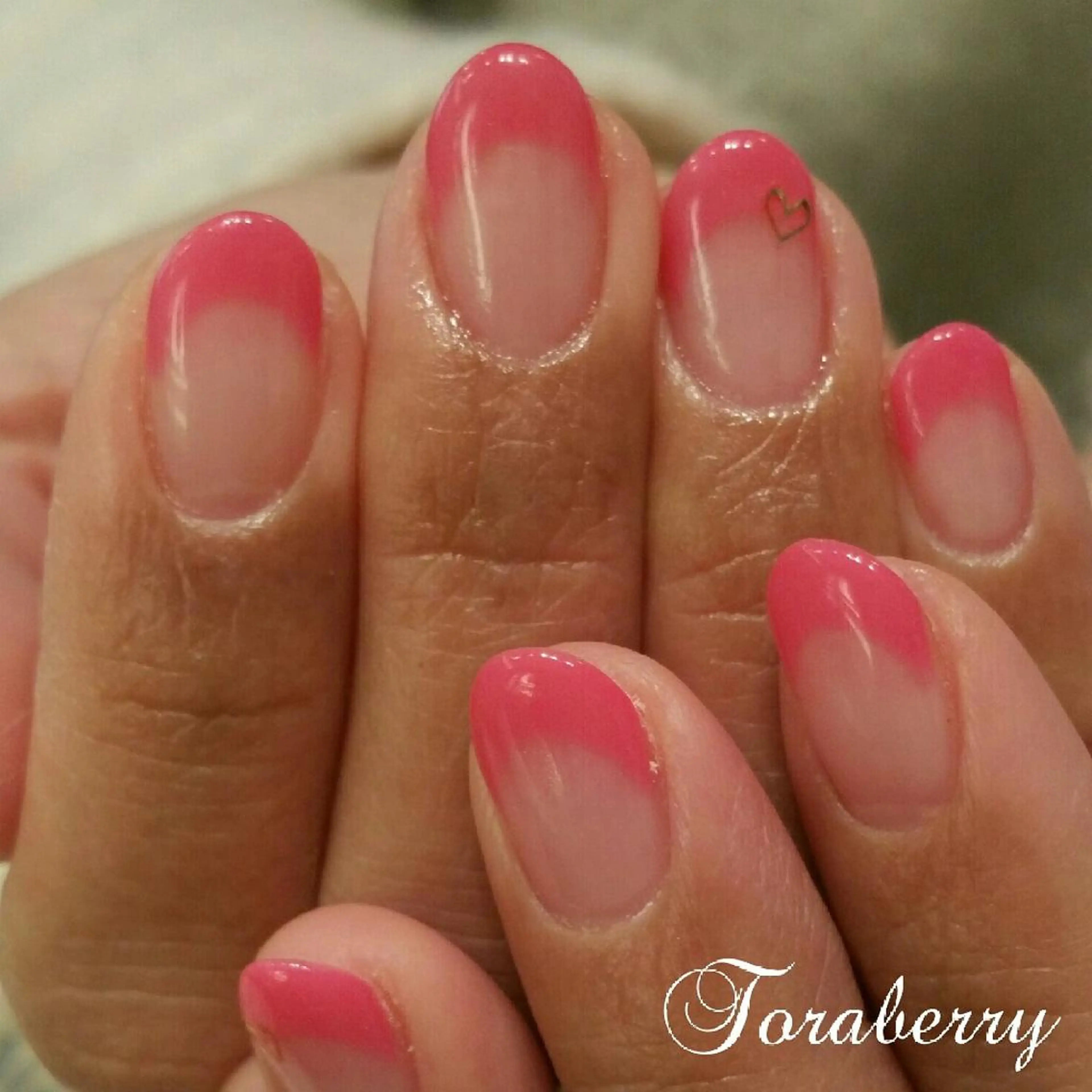 ネイル フレンチネイル ネイリスト なつみのネイルデザイン