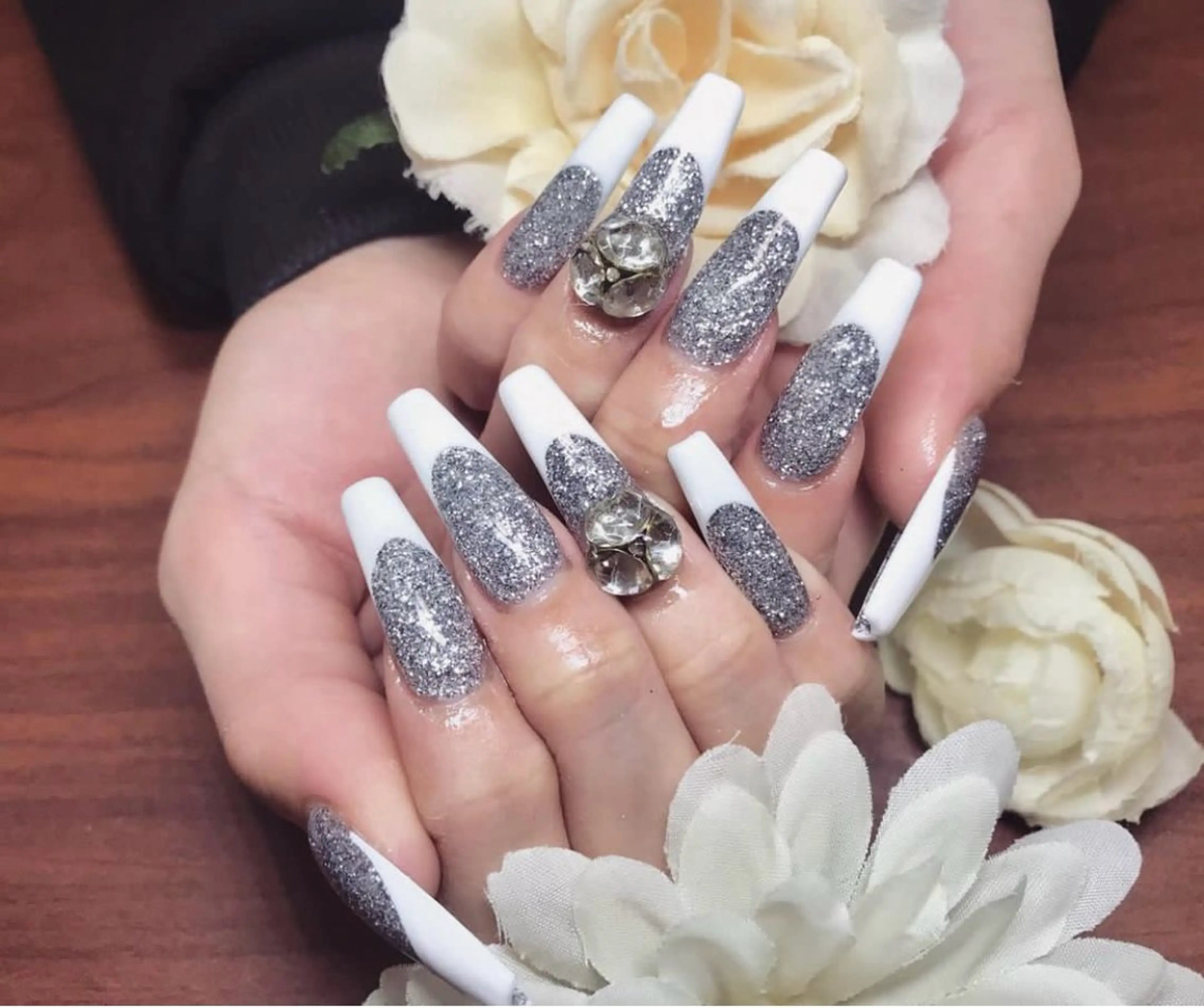 ネイル フレンチネイル ハンドネイル NAIL salon ACEのネイルデザイン