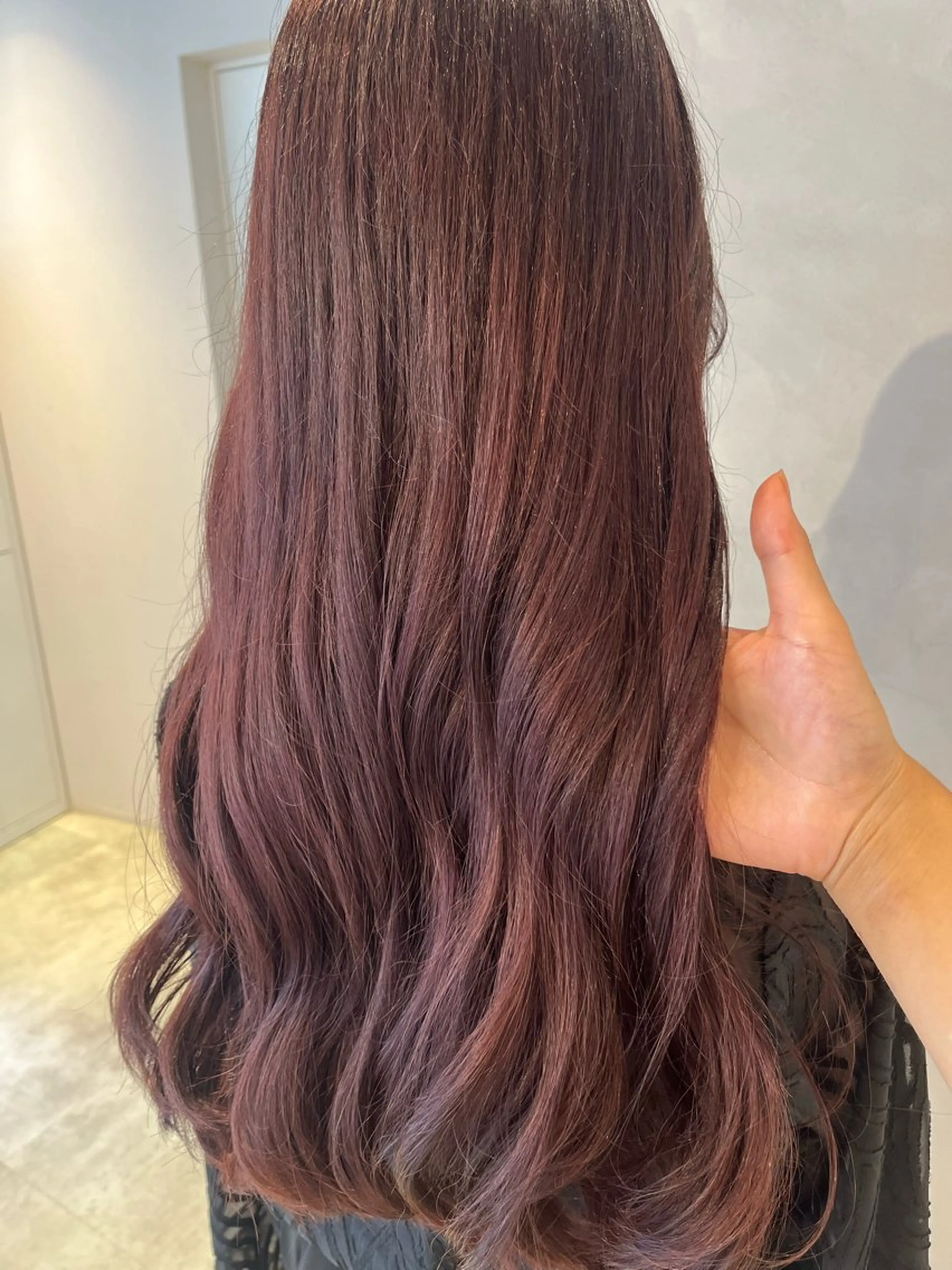 ロング カラー ブリーチ 透明感カラー ダブルカラー ブリーチなしカラー ピンクカラー 透明感カラー✨艶髪 制作🌱山根あゆみのヘアスタイル