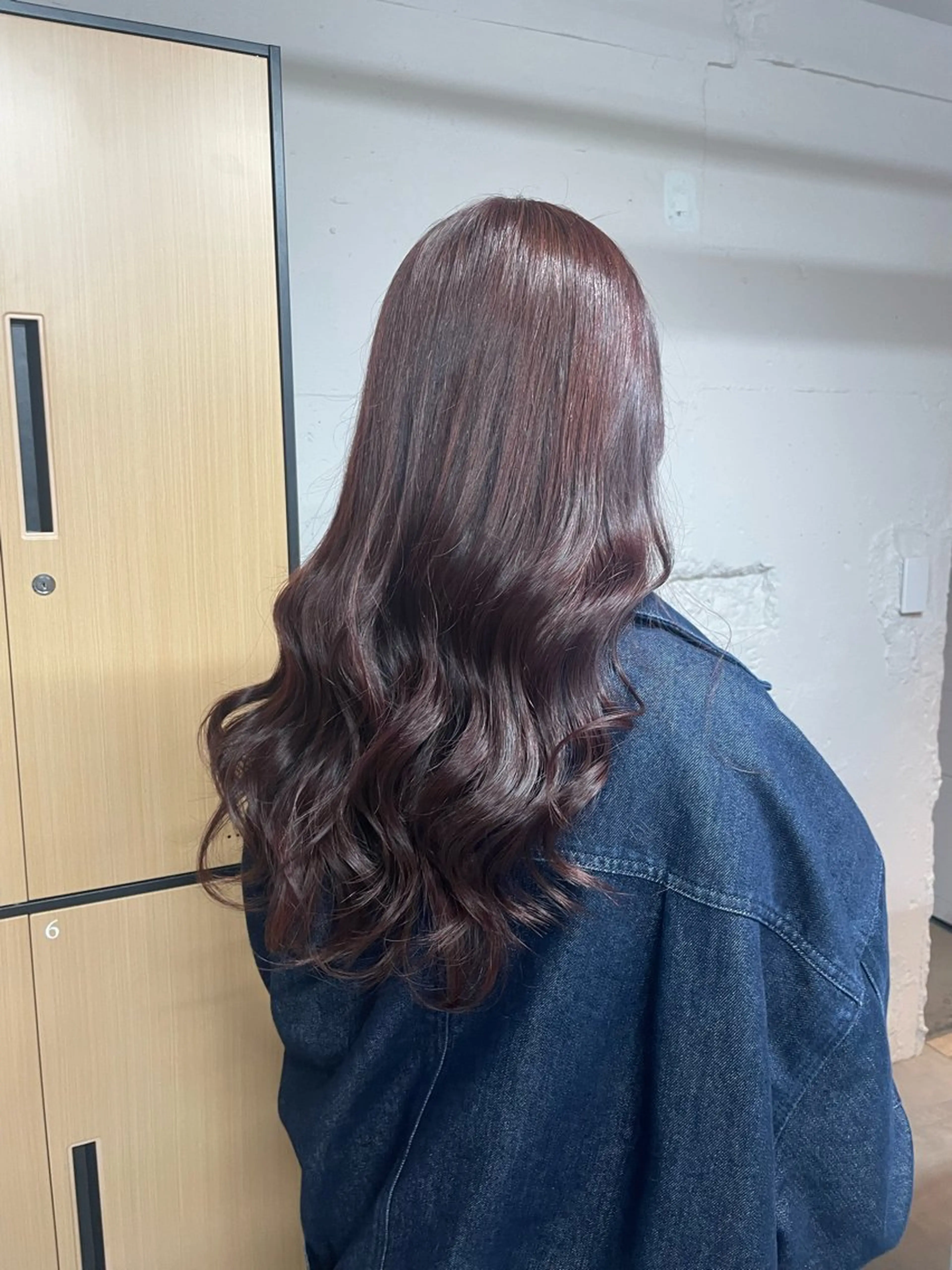 ロング カット ヘアカラー tokute 中野真咲🐺のヘアスタイル