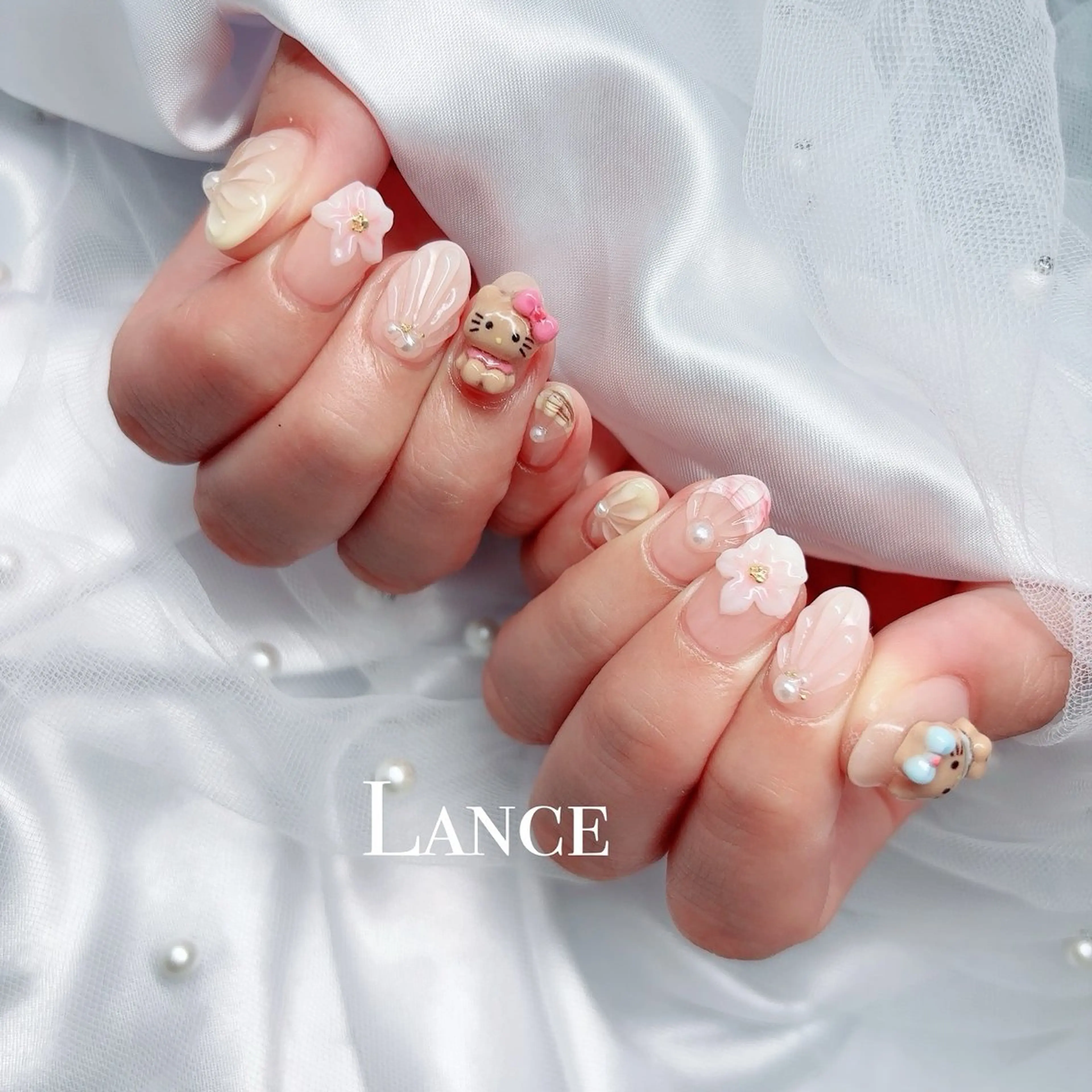 ネイル オーロラネイル ブルー フットネイル 氷ネイル・うるうるネイル キラキラネイル ハンドネイル Lance nailのネイルデザイン