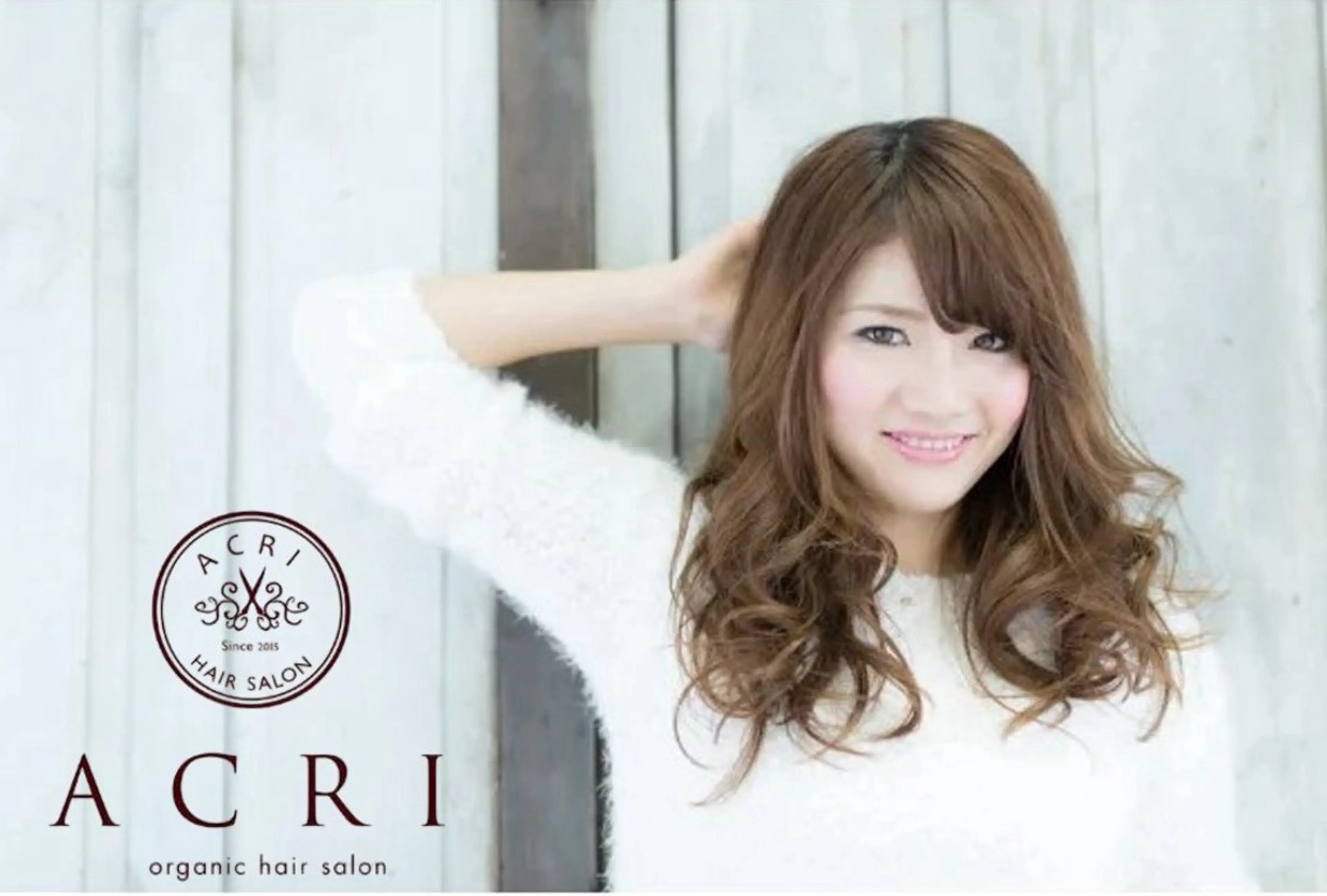 ロング k. akiraのヘアスタイル