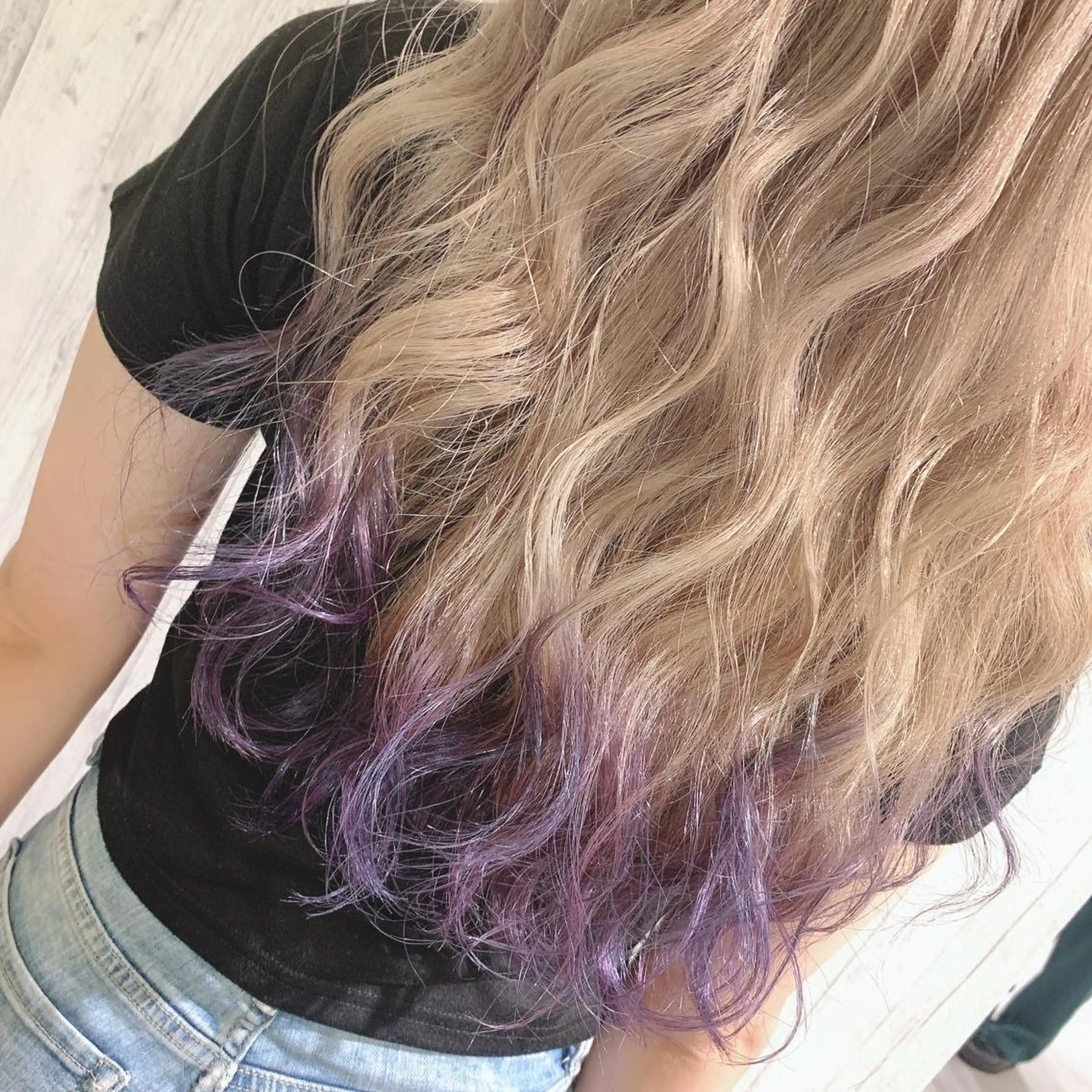 ロング カラー ヘアアレンジ ブリーチ ケアブリーチ ハイトーンカラー ヘアカラー トリートメント 新宿color🐝 AYAKA🌈💖のヘアスタイル