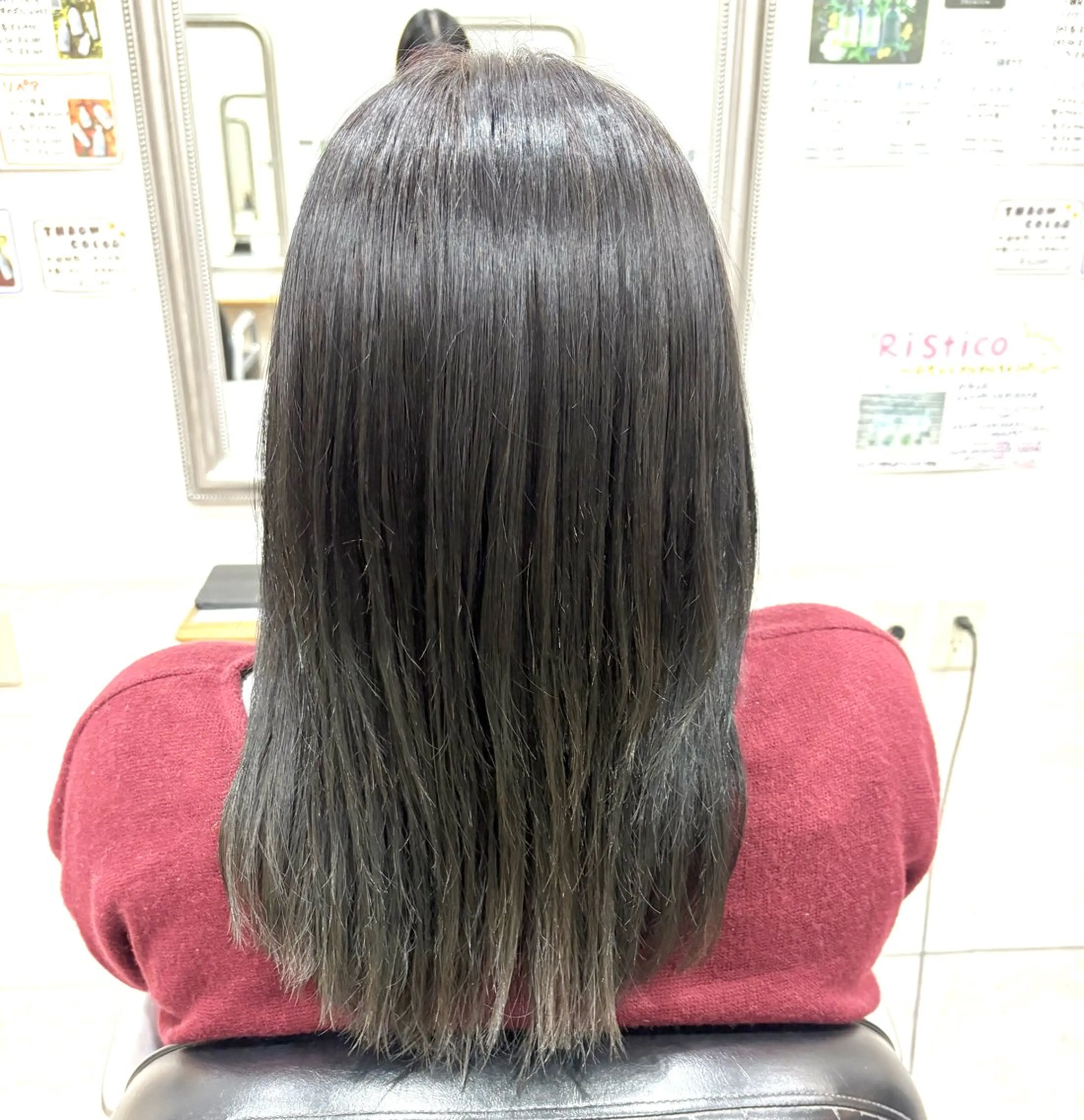 セミロング カラー ヘアカラー トリートメント 堀川 希歩のヘアスタイル