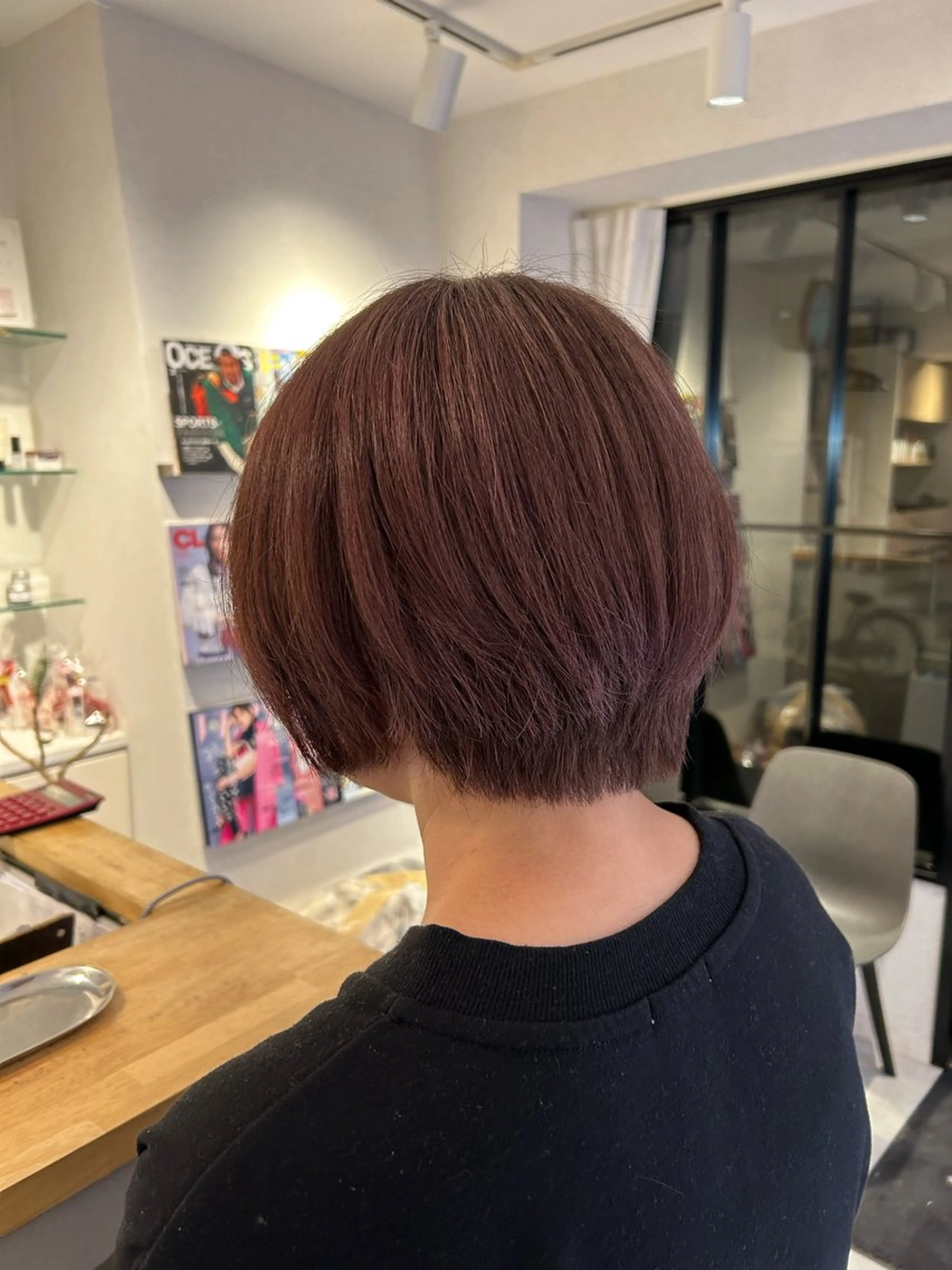 ショート カラー ブラウンカラー ピンクカラー ピンクブラウン CLORE所属・甲斐 瑞稀のヘアスタイル