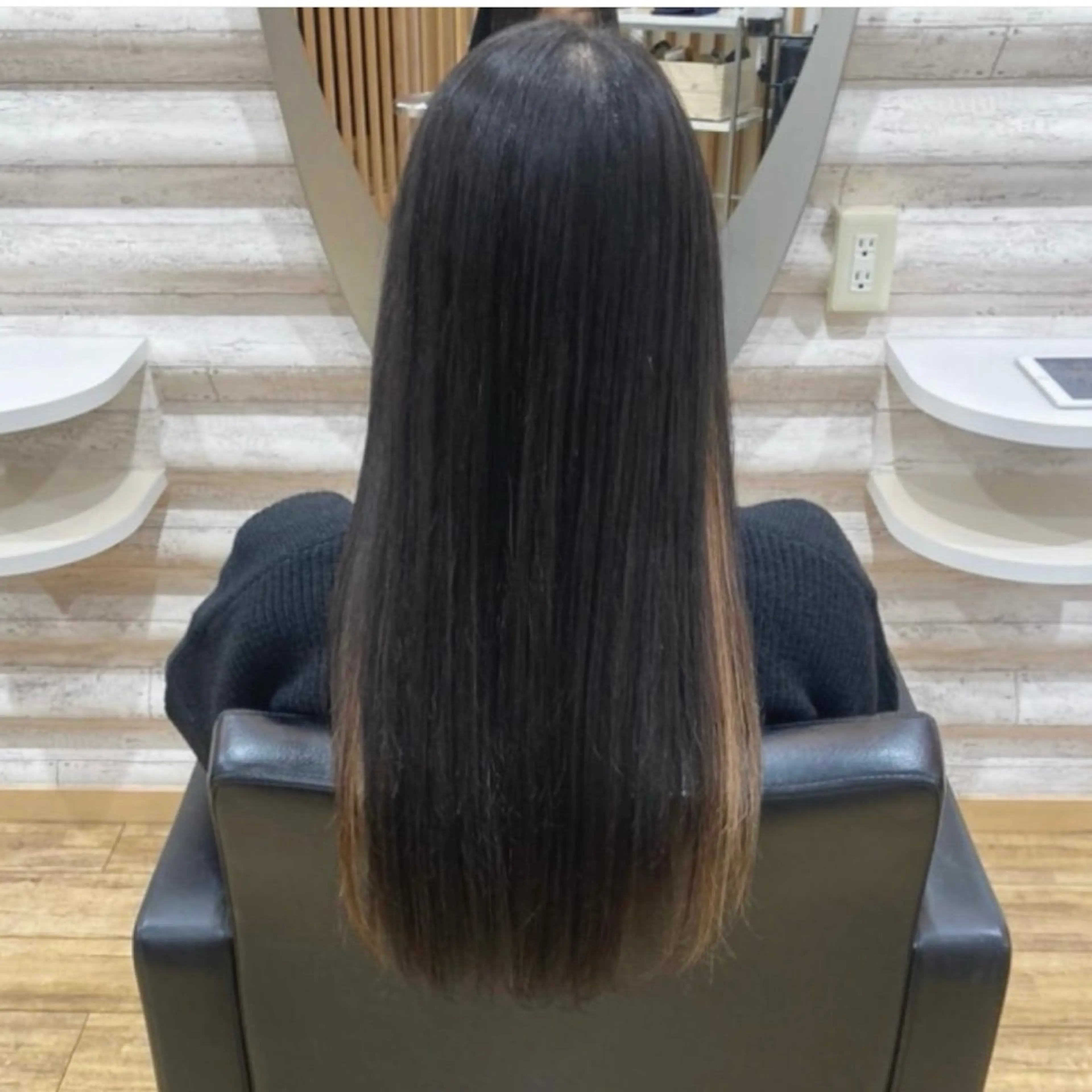 ロング カラー 髪質改善 トリートメント 艶の専門店/髪質改善 ×酸熱カラー/KONのヘアスタイル