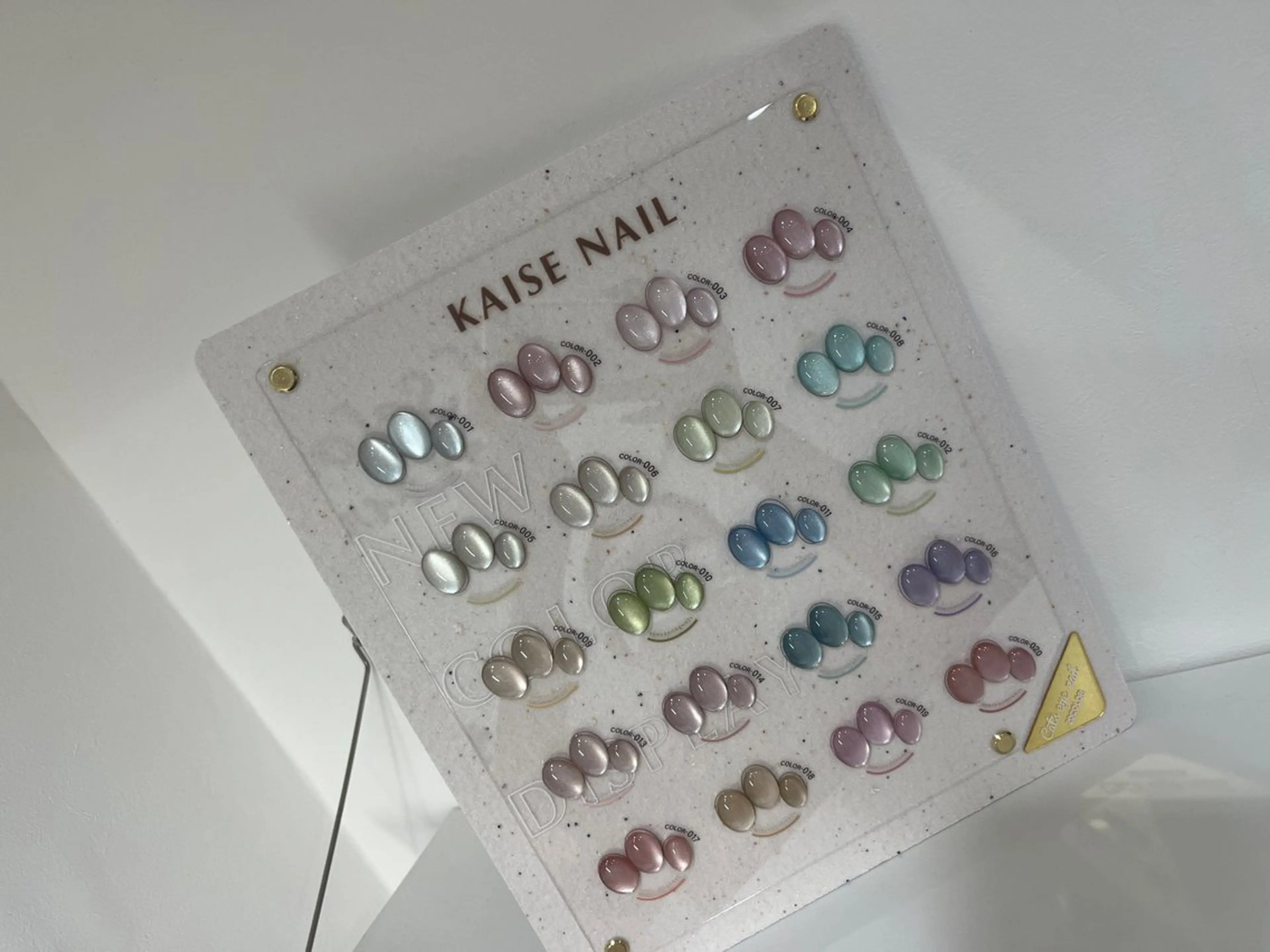 ネイル マグネットネイル ハンドネイル LOVE NAILのネイルデザイン