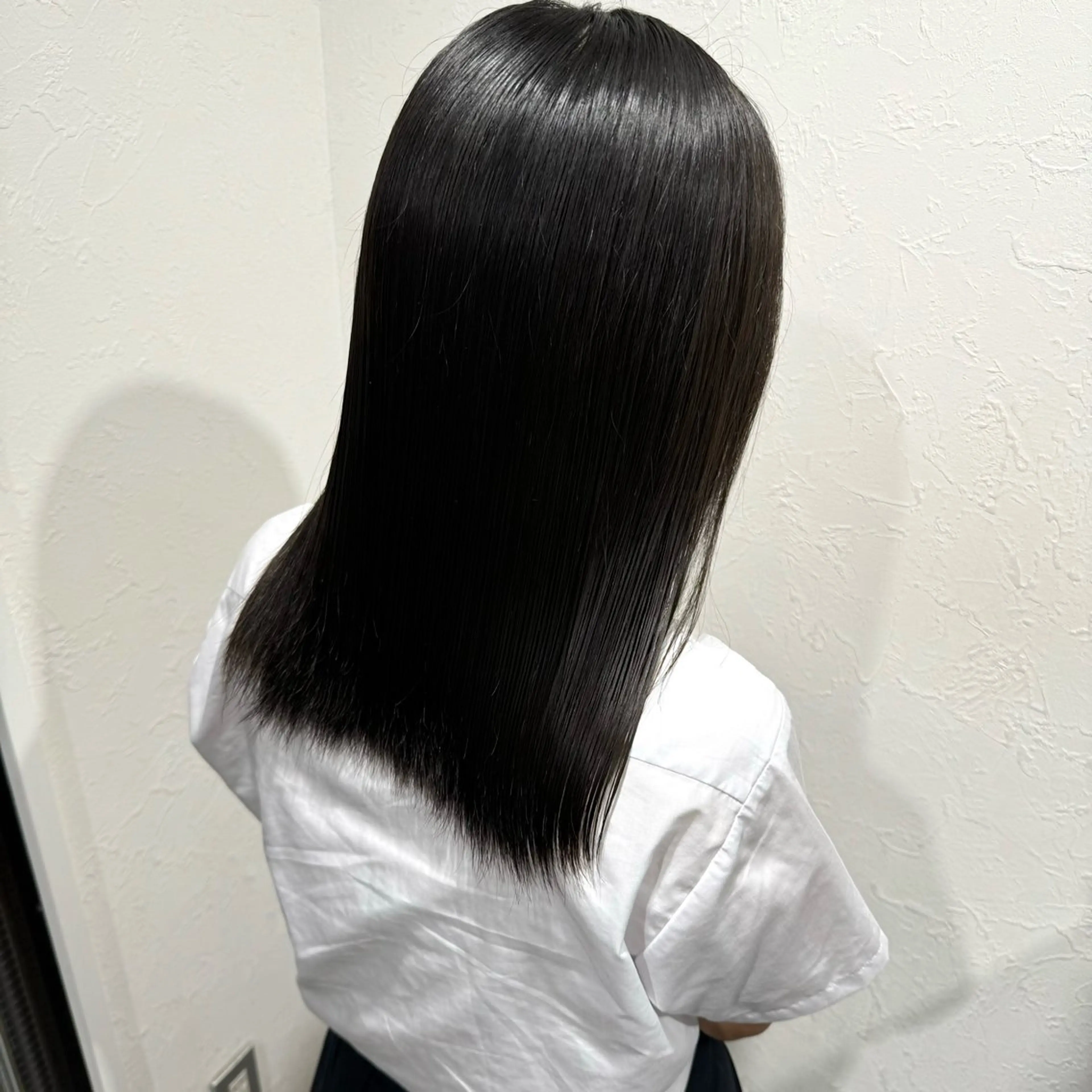 セミロング 艶カラー/カット AYANO 💗🪽のヘアスタイル