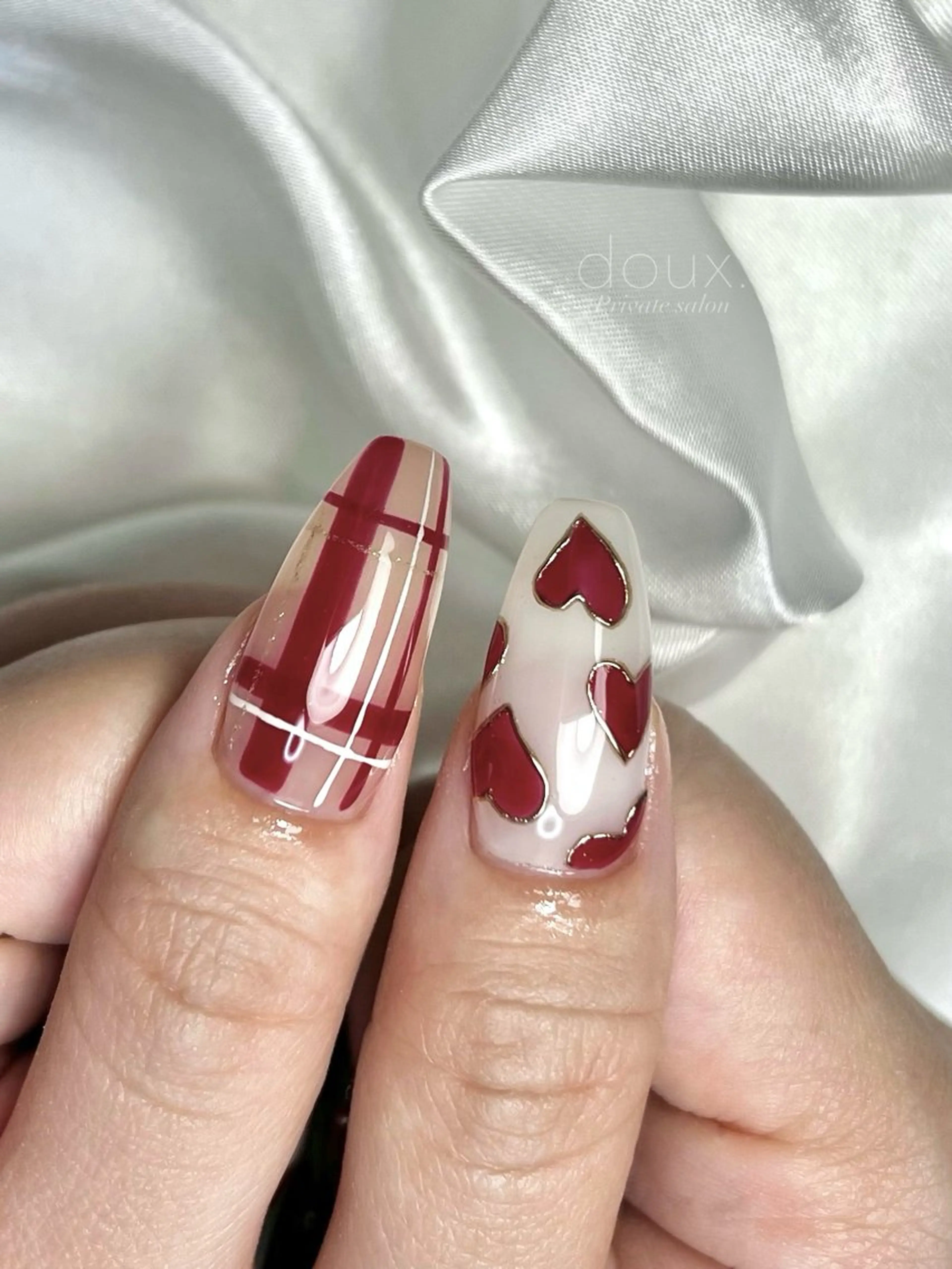 ネイル フラッシュネイル ハート 韓国ネイル マグネットネイル ミラーネイル ハンドネイル doux. nailのネイルデザイン