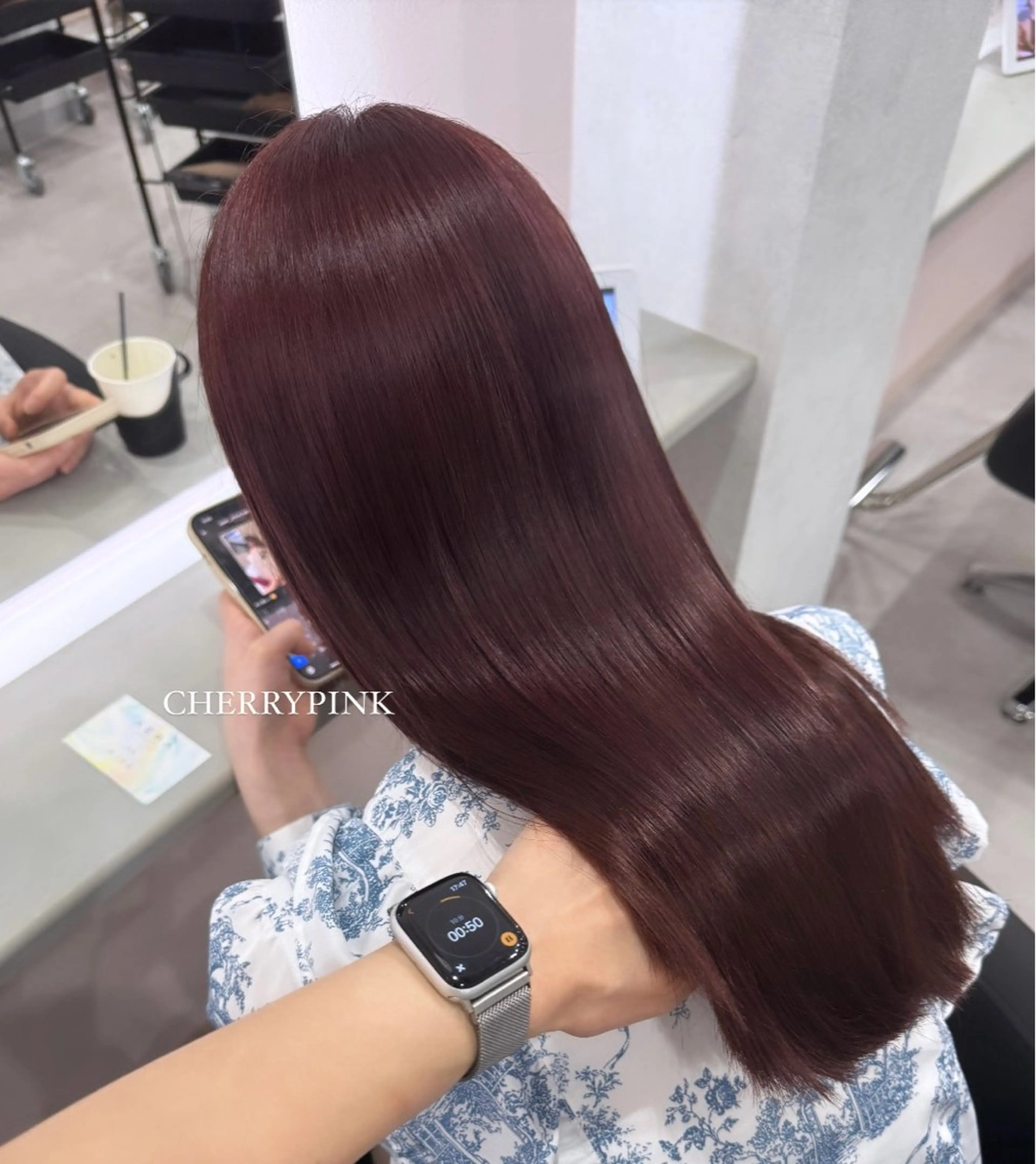 セミロング カラー ヘアアレンジ ヘアカラー 最新艶髪トレンド￤ ヘア￤miyu🐒♡のヘアスタイル