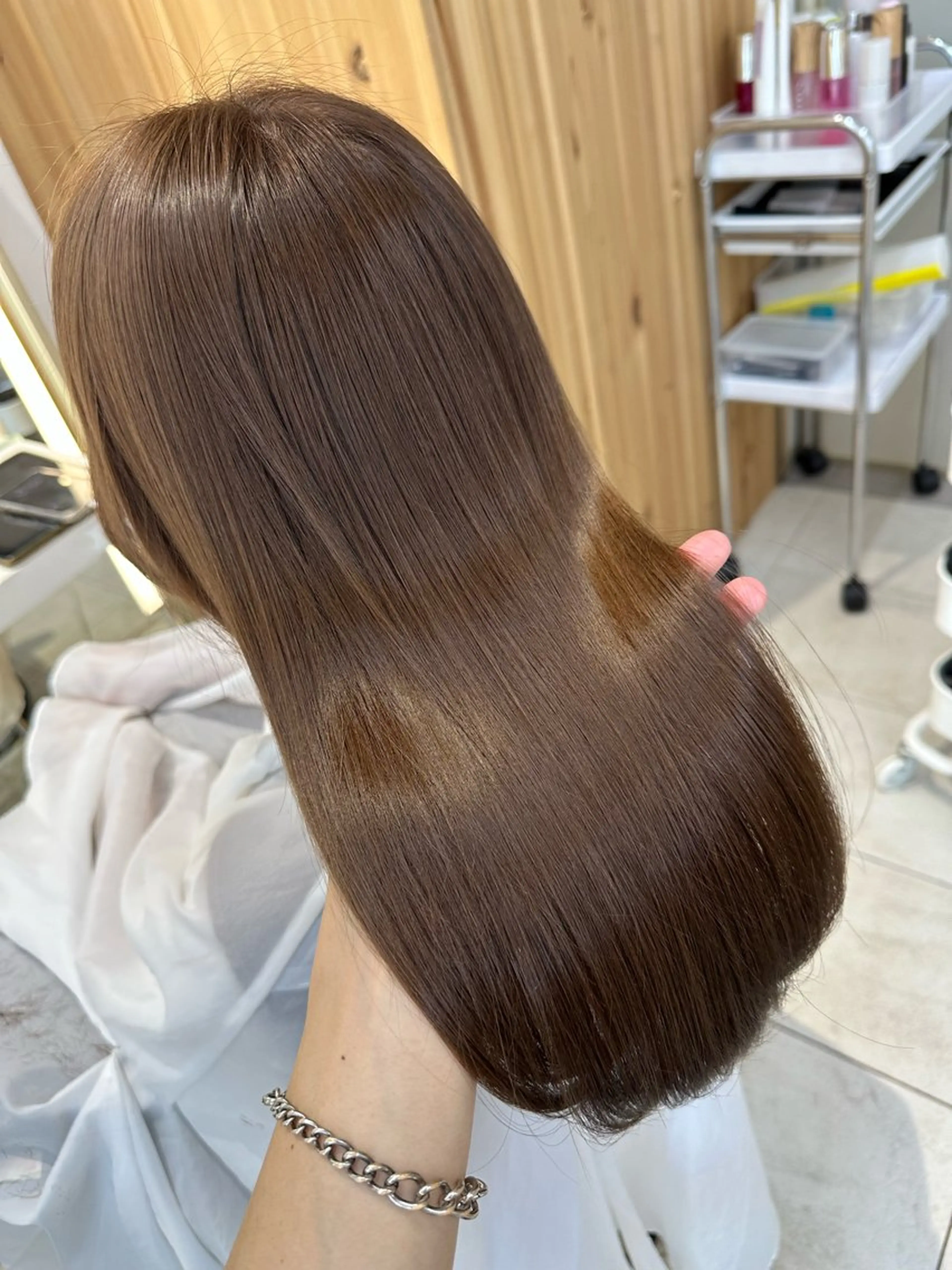 ロング oto🎀×美髪× シースルー前髪🤍のヘアスタイル
