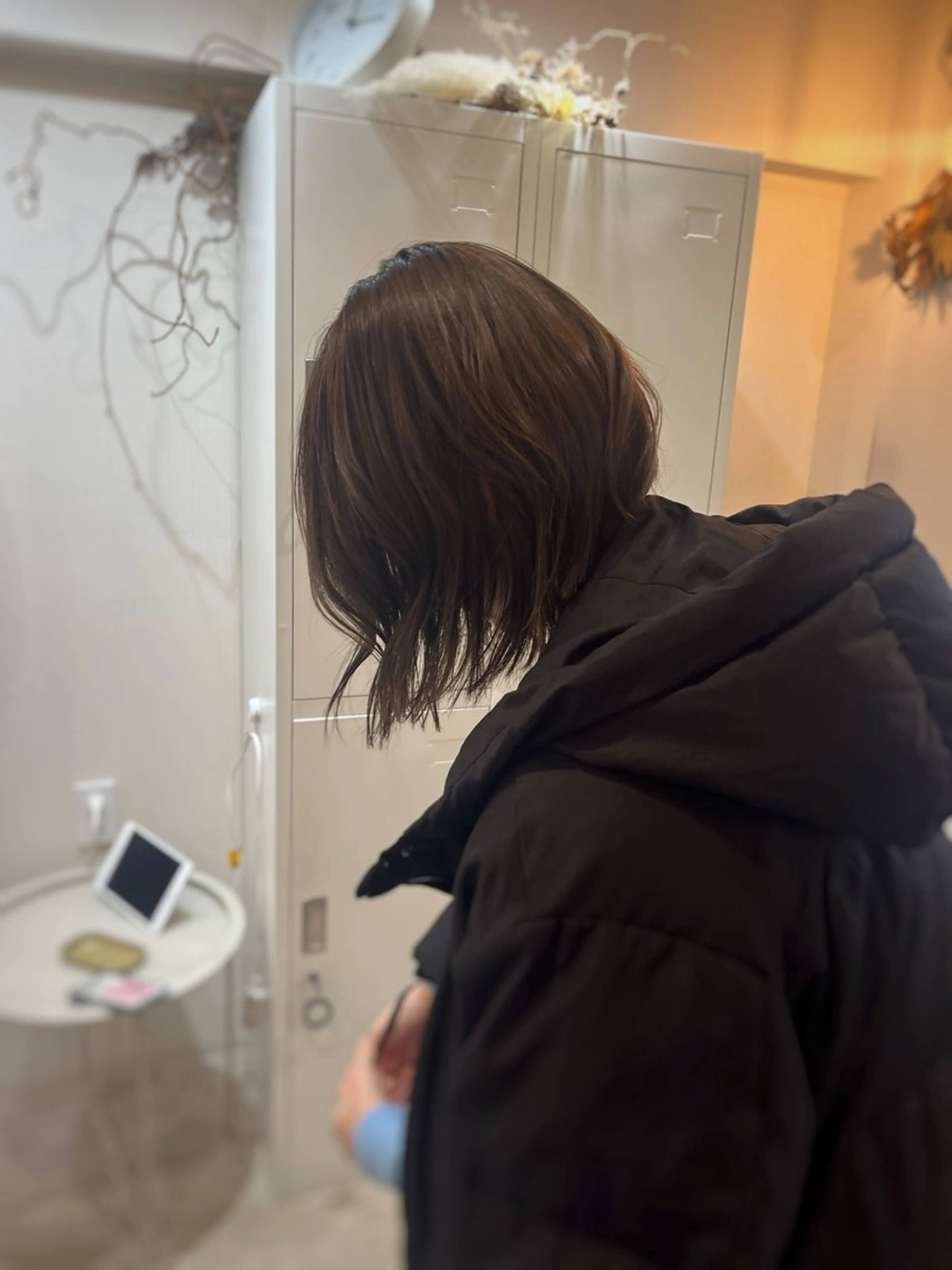 ミディアム カラー カット ヘアカラー トリートメント 下石怜子/レイヤー カット/透明感カラーのヘアスタイル