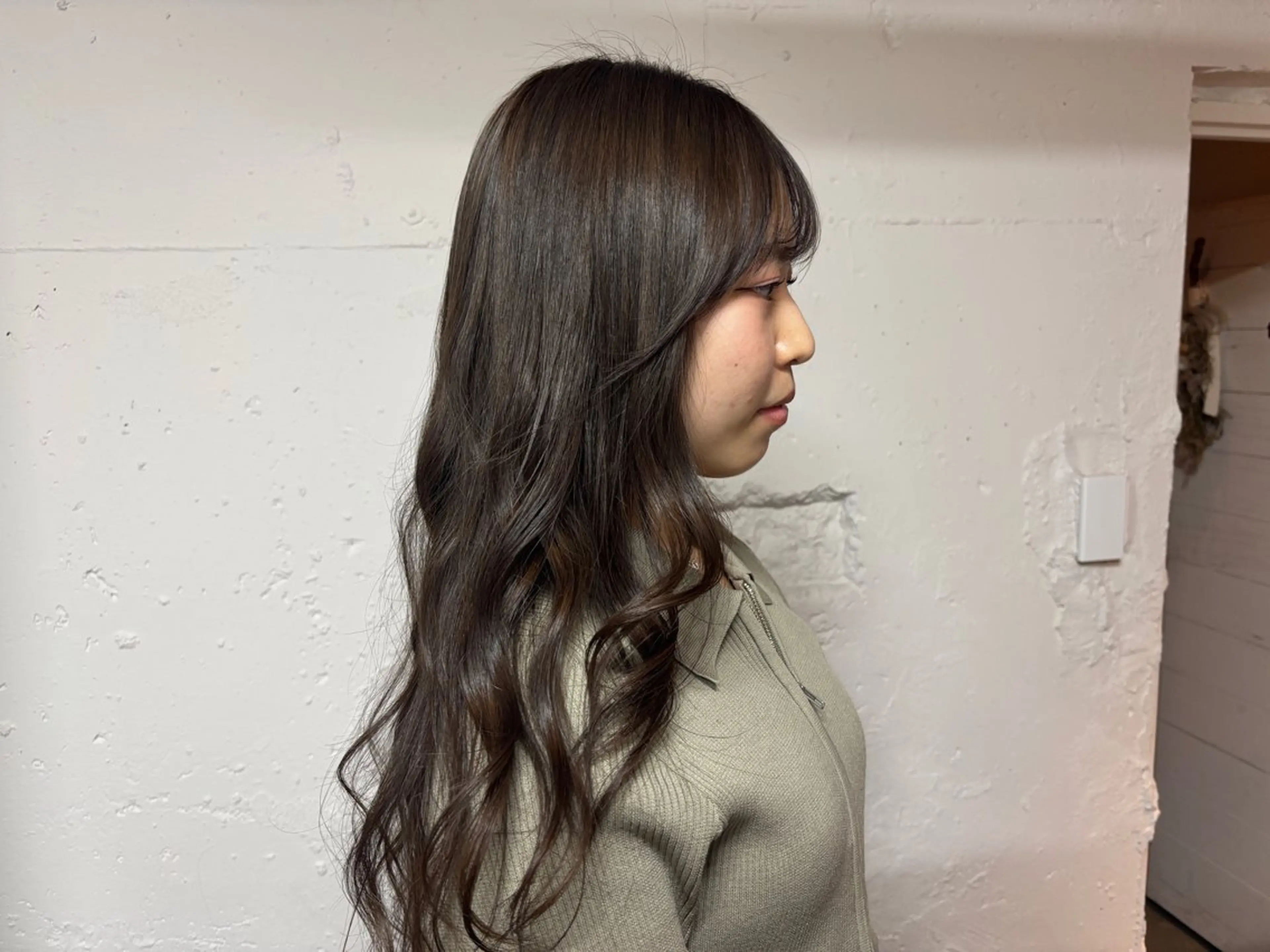 セミロング カラー 🩵tokute SEIRA🩵のヘアスタイル