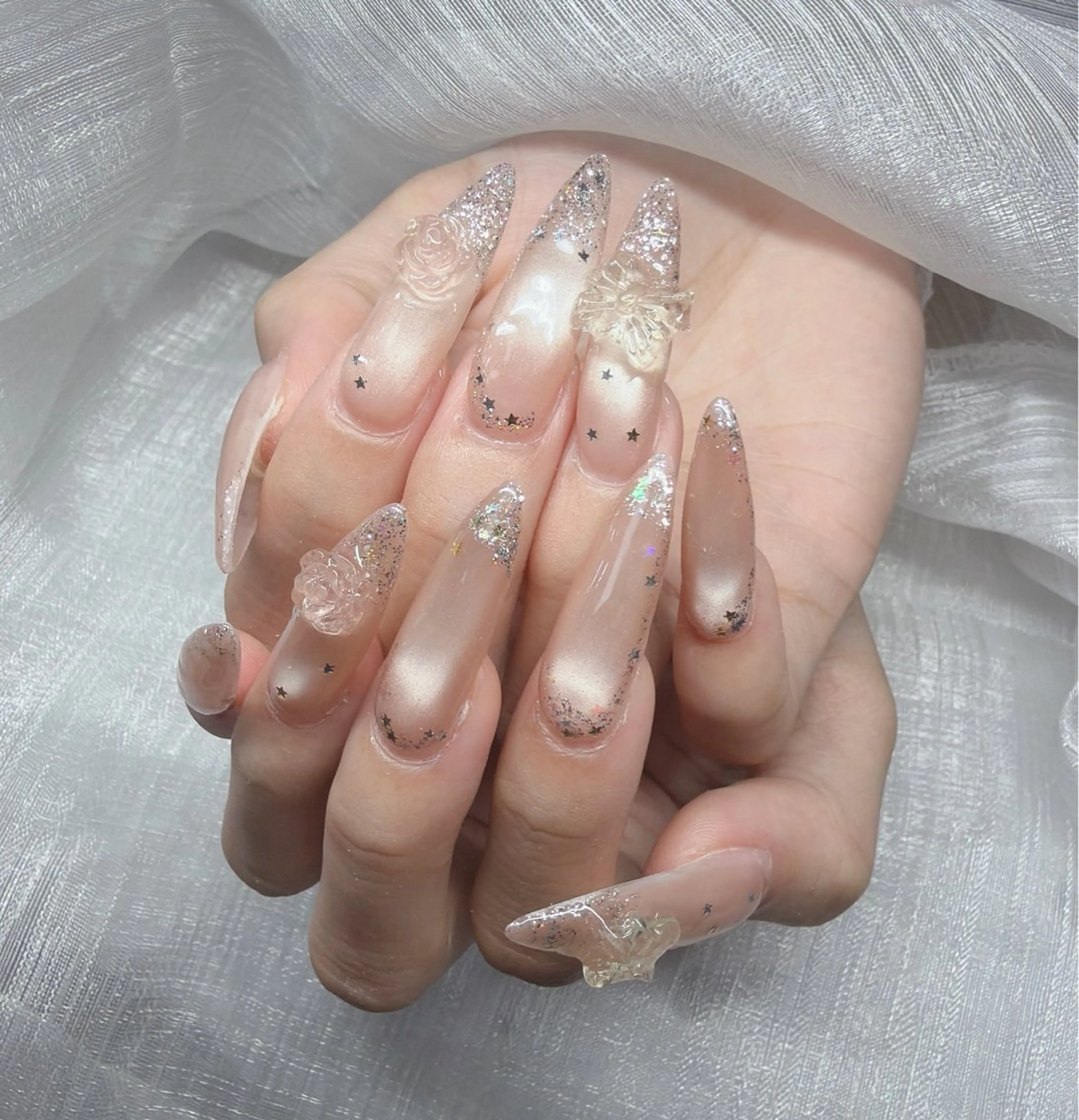 ネイル ハンドネイル Lee Nailsのネイルデザイン