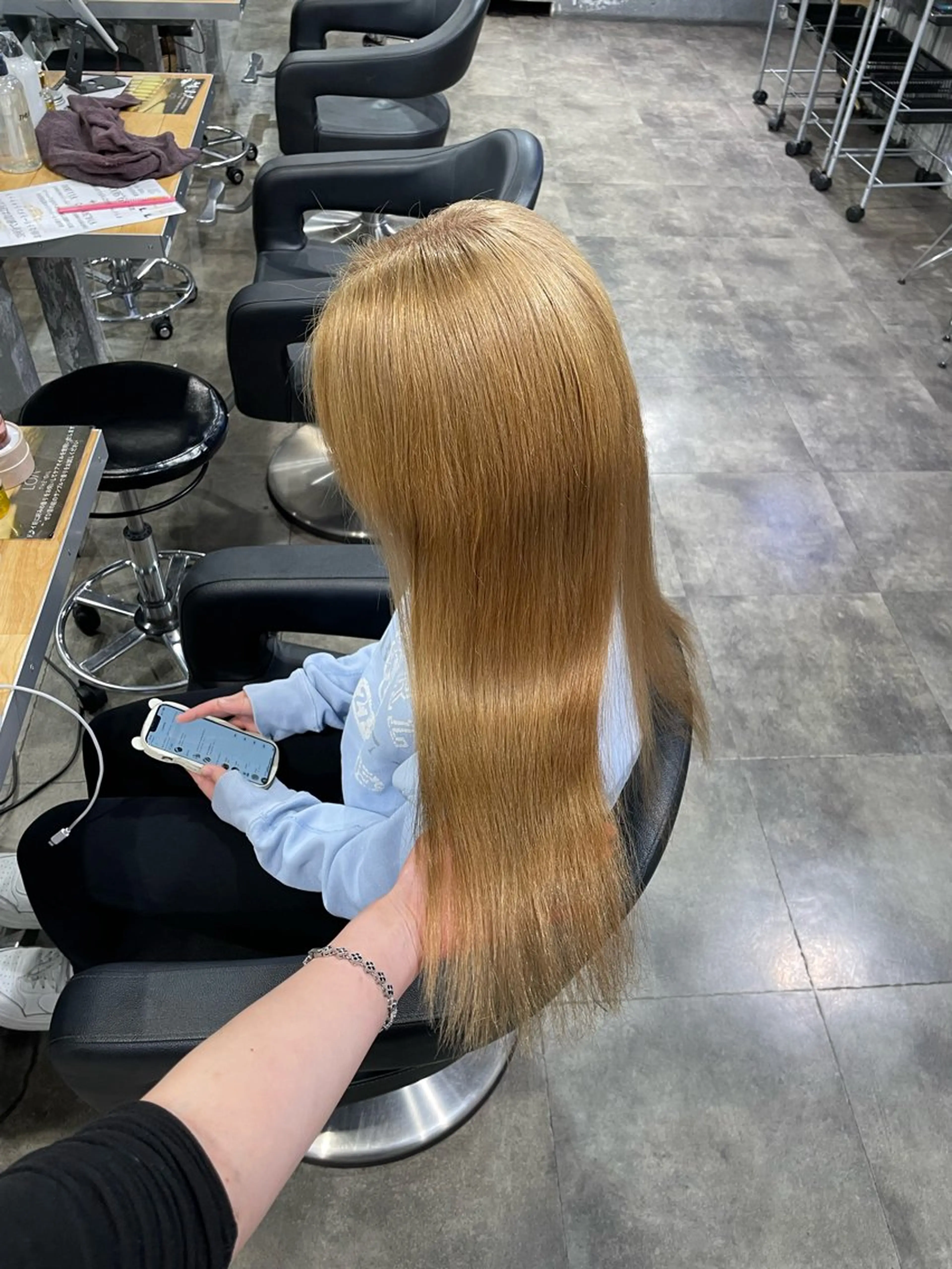 カラー ヘアカラー トリートメント ヘアセット 🤍ベージュ/透明感 韓国ヘア/まりん🤍のヘアスタイル