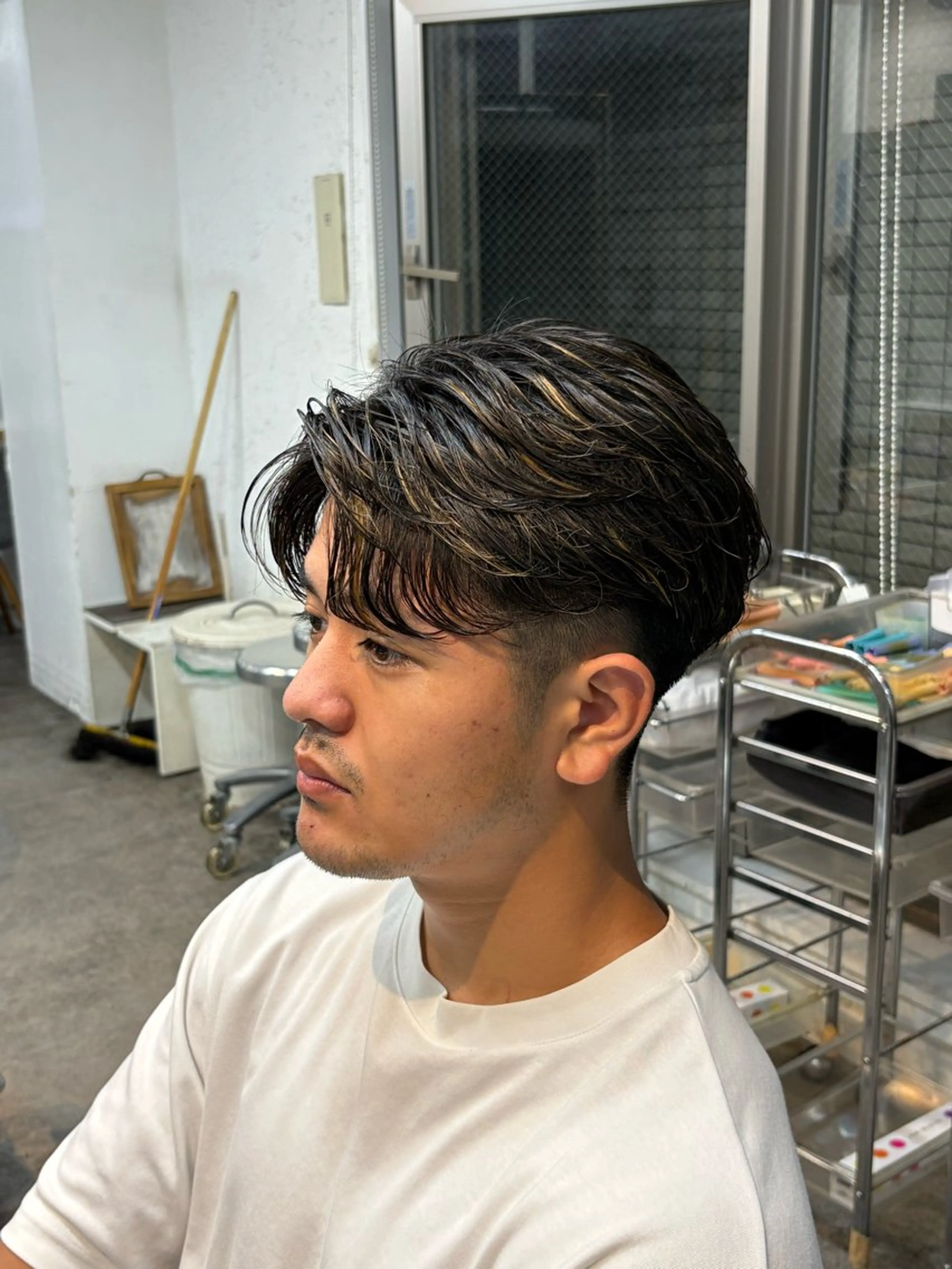 ショート パーマ メンズ カット パーマ トリートメント fifthメンズ原宿 波巻きパーマ平居俊太のヘアスタイル
