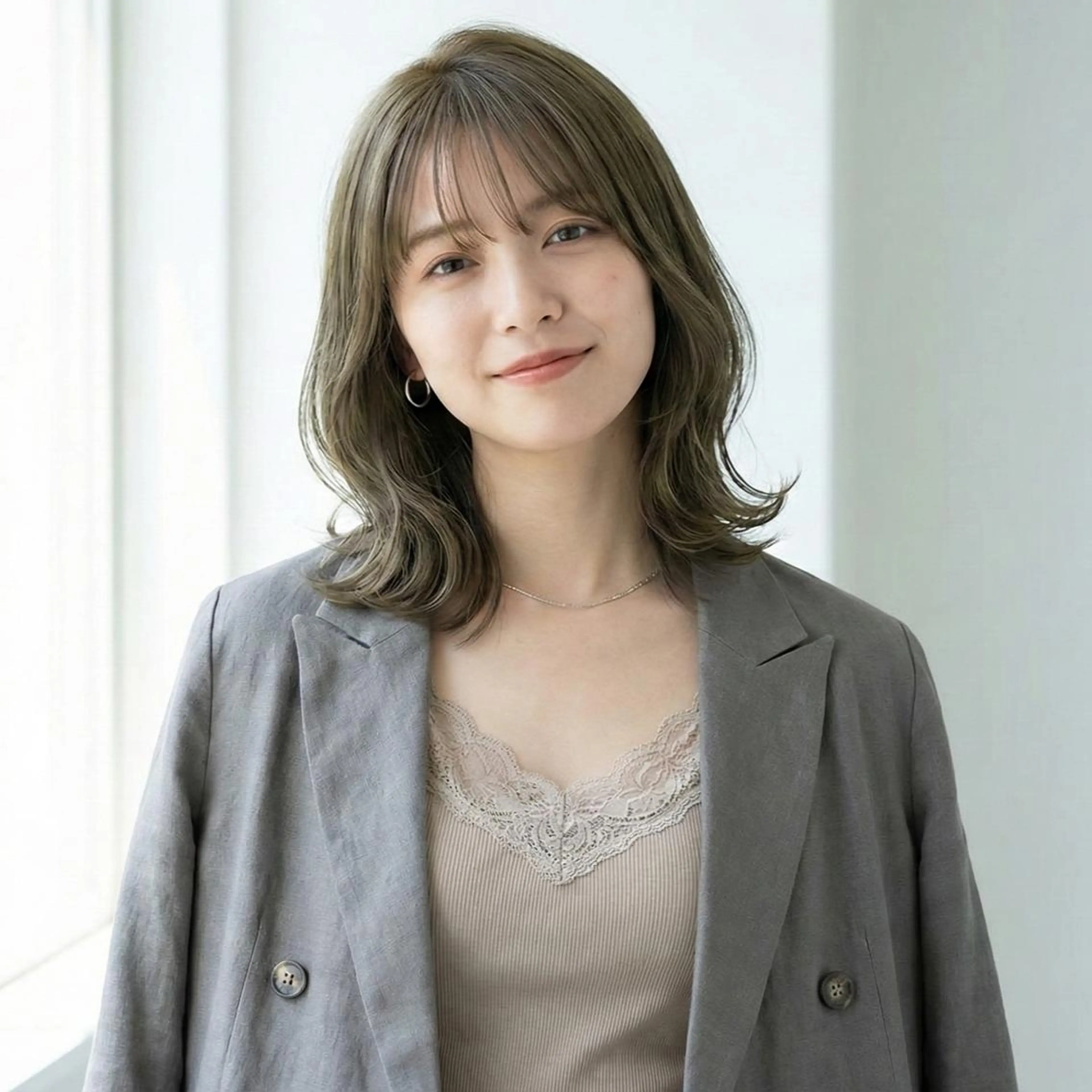 ミディアム 縮毛矯正特化 コグスリのヘアスタイル