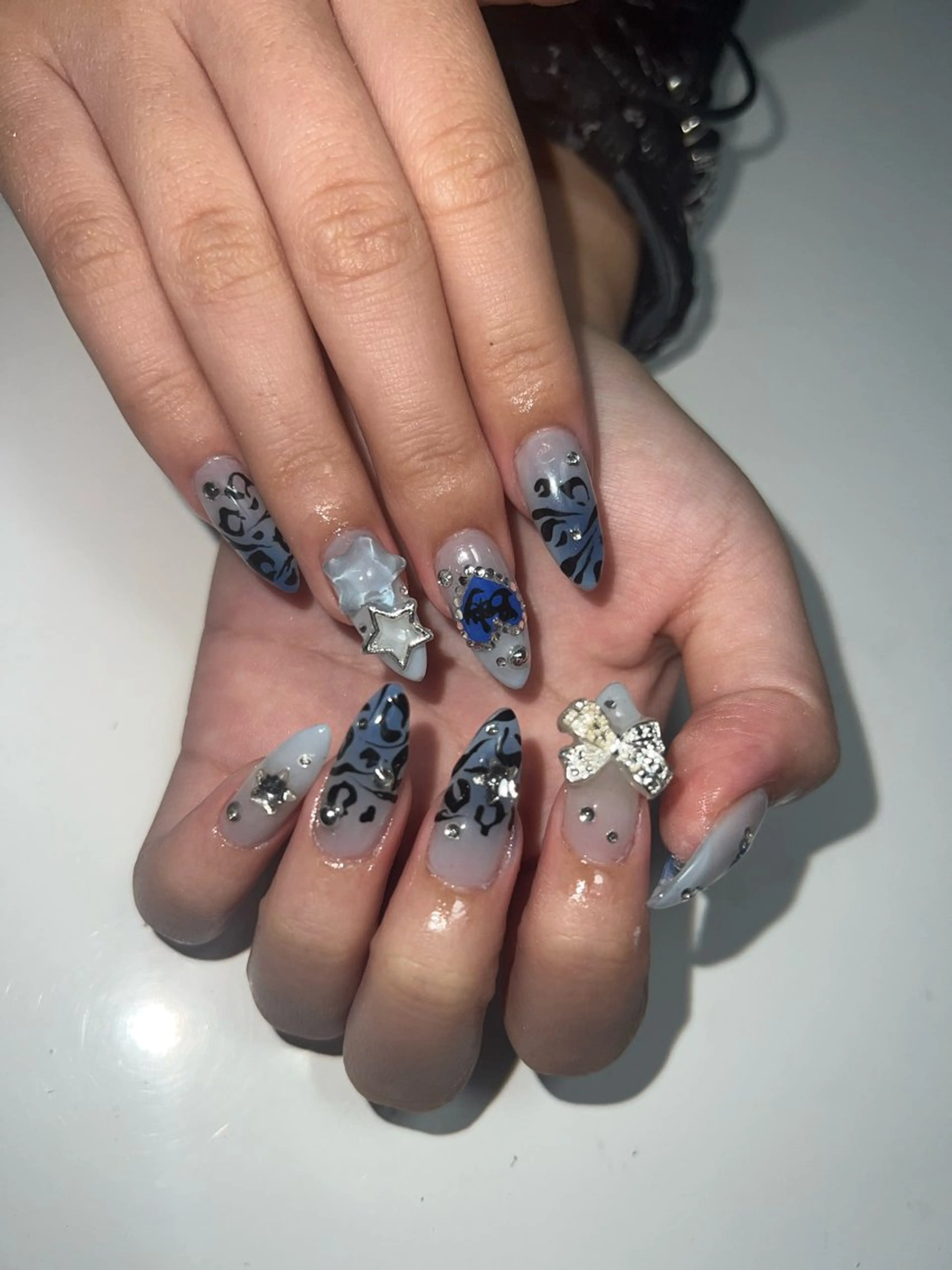 ネイル ハンドネイル Nail Salon L'arc所属・💊大阪/南船場 monica🧠のネイルデザイン