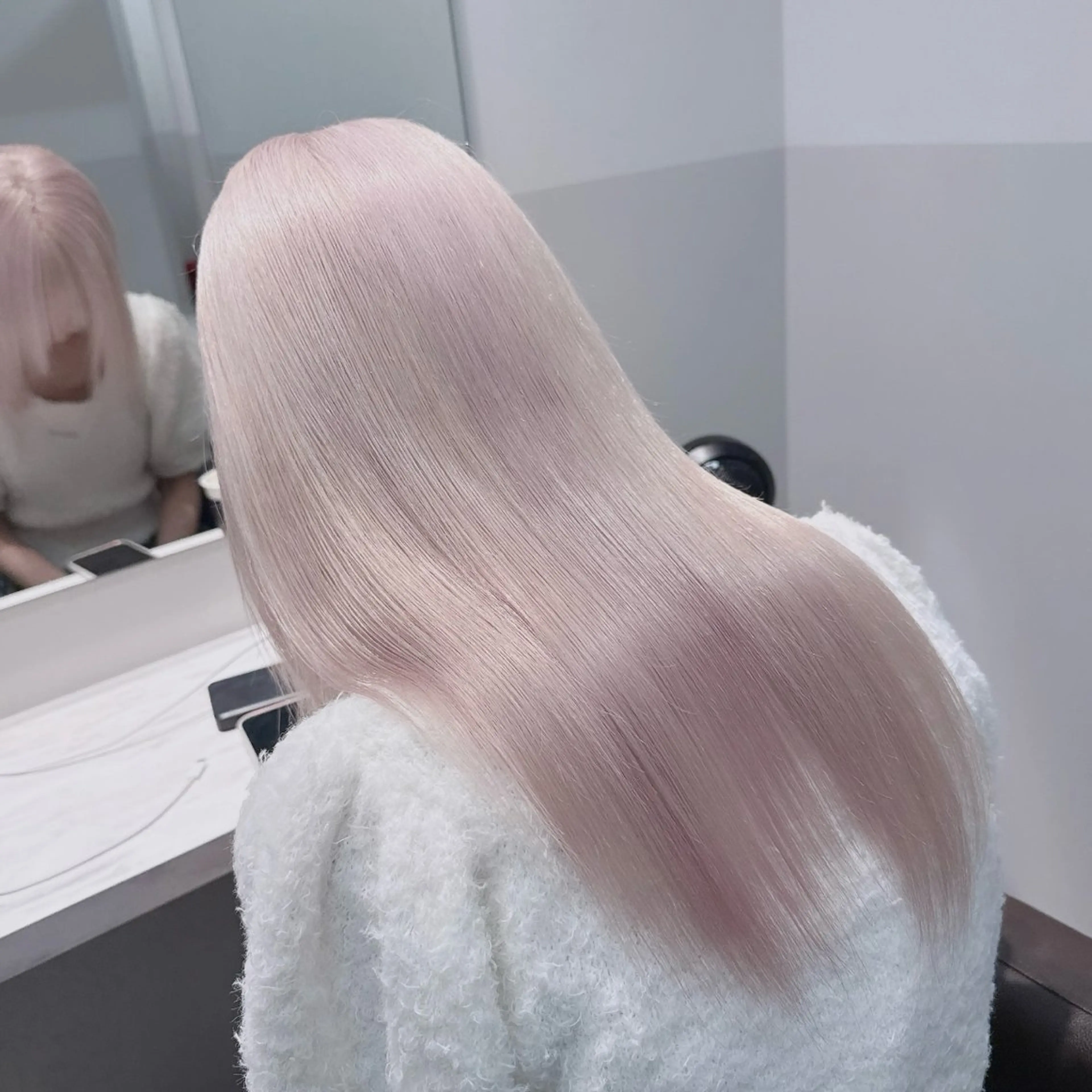 セミロング カラー ヘアアレンジ メンズ キッズ ヘアカラー トリートメント SALOWIN所属・ハイトーン美容師 MASATOのヘアスタイル