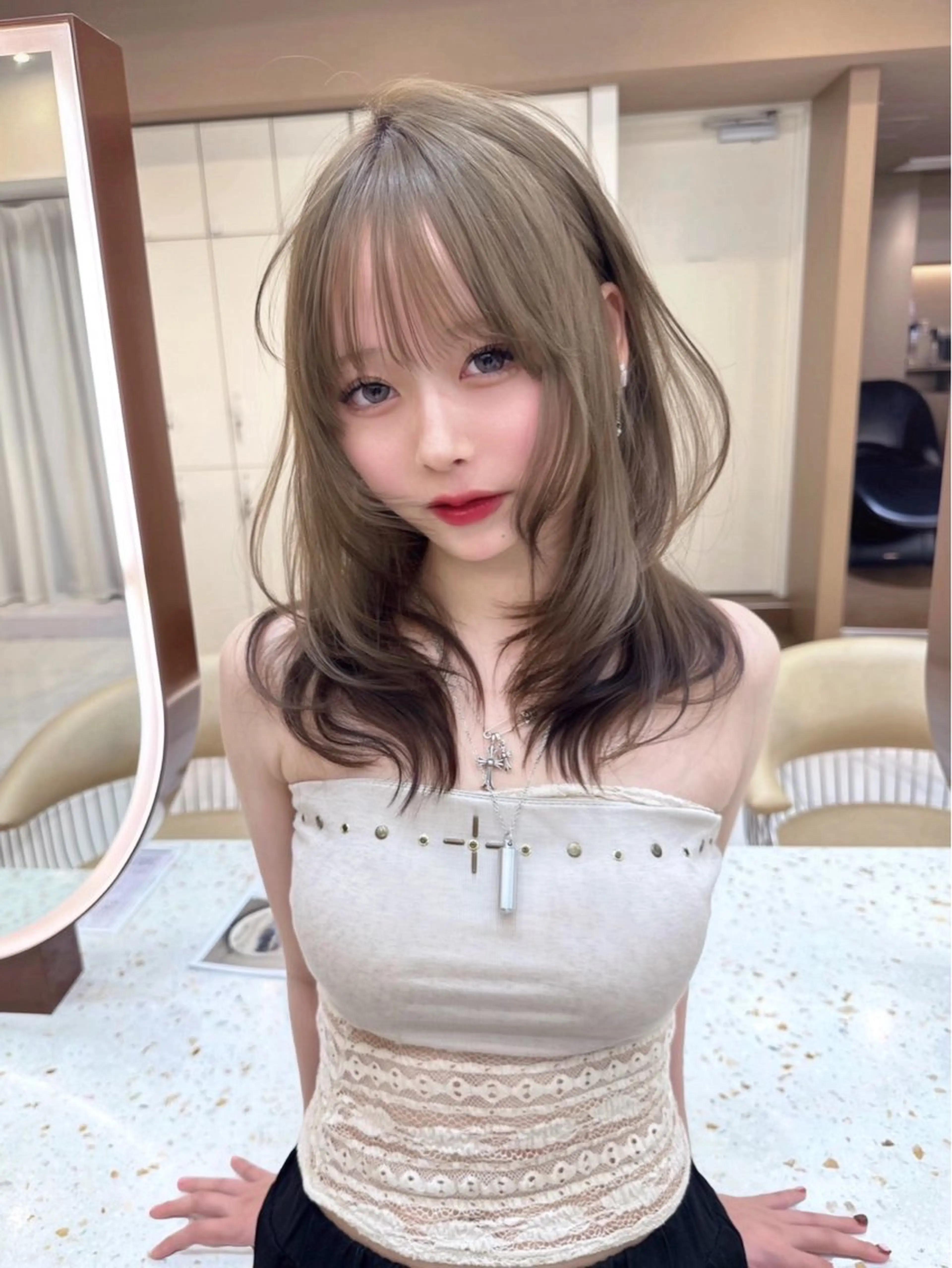 ミディアム カラー カット ヘアカラー トリートメント 荻野 峻輔/韓国ヘア /レイヤー/艶カラーのヘアスタイル