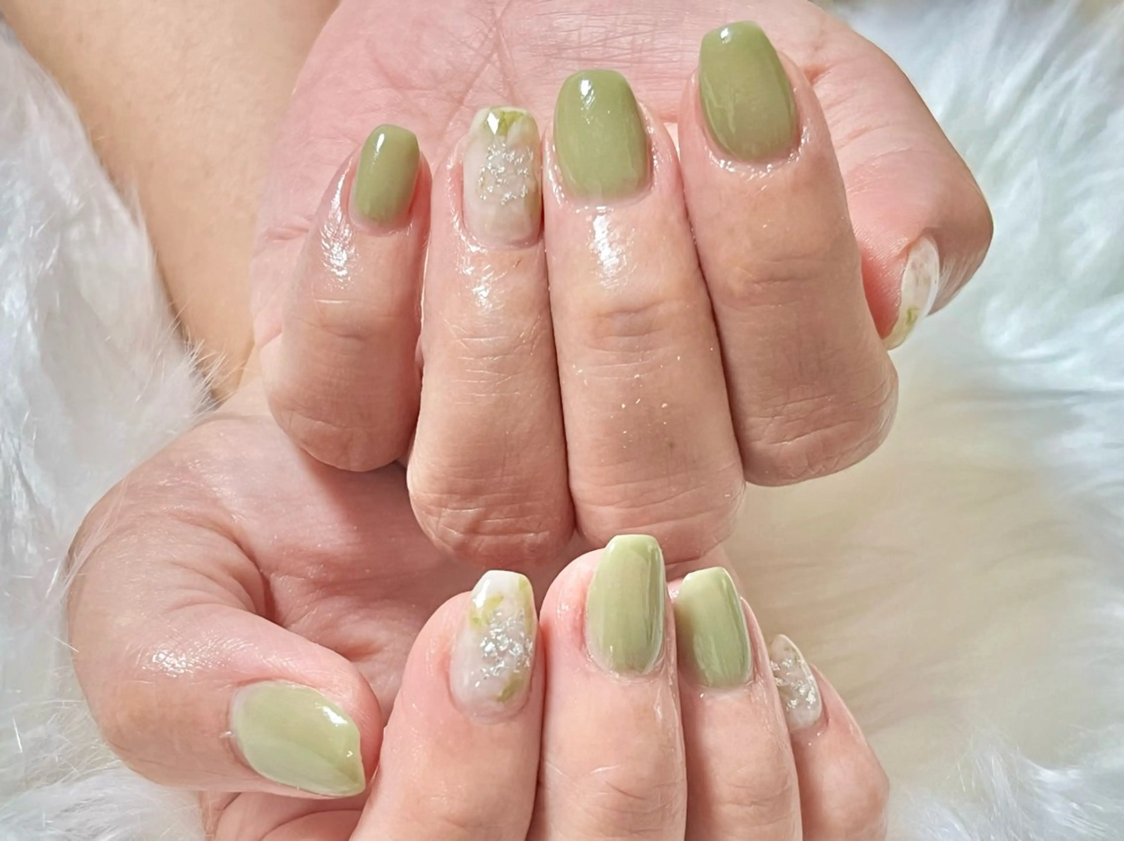 ネイル ハンドネイル ハンドケア hohomi .のネイルデザイン