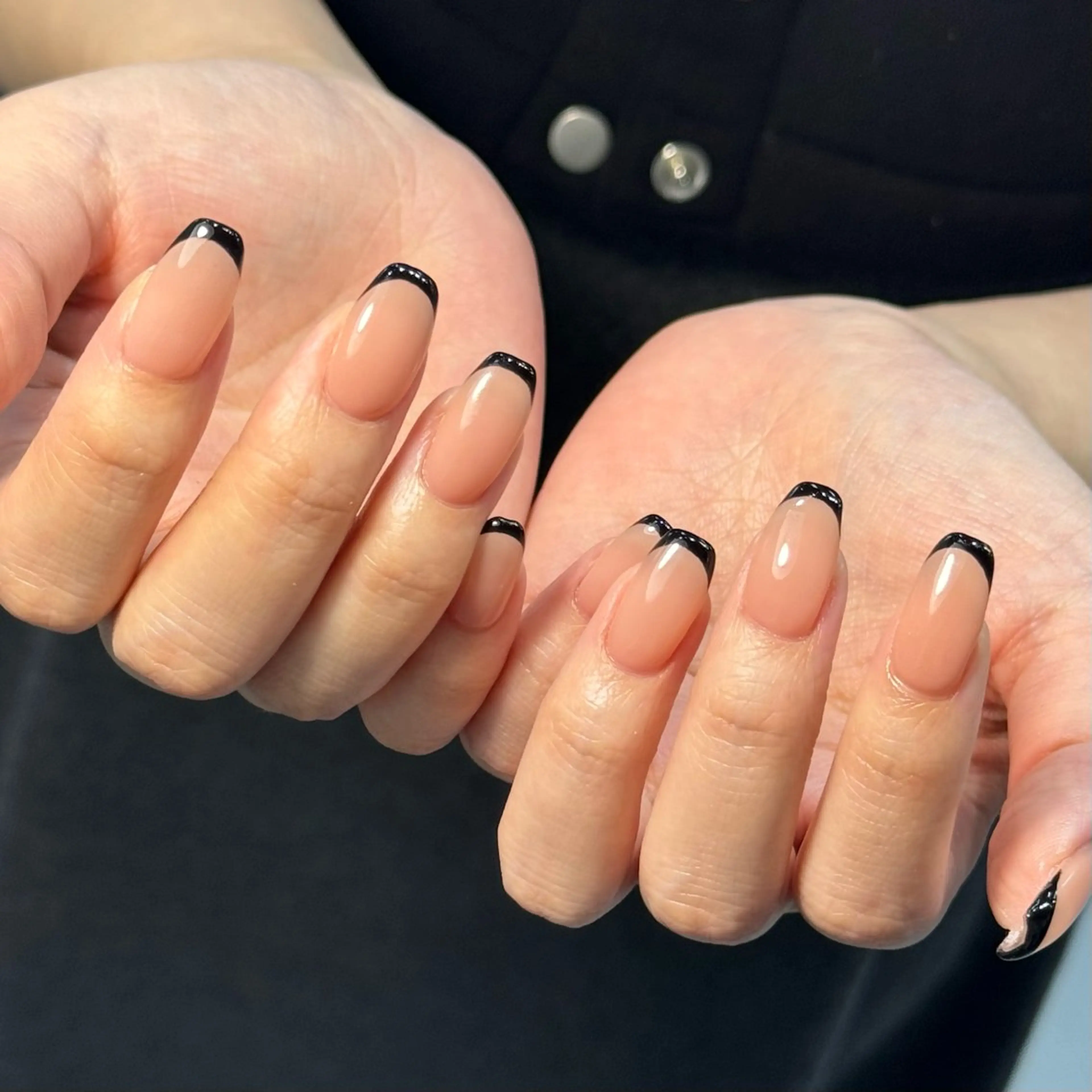 ネイル フレンチネイル シンプルネイル ハンドネイル Momoka ネイリスト福岡/薬院のネイルデザイン