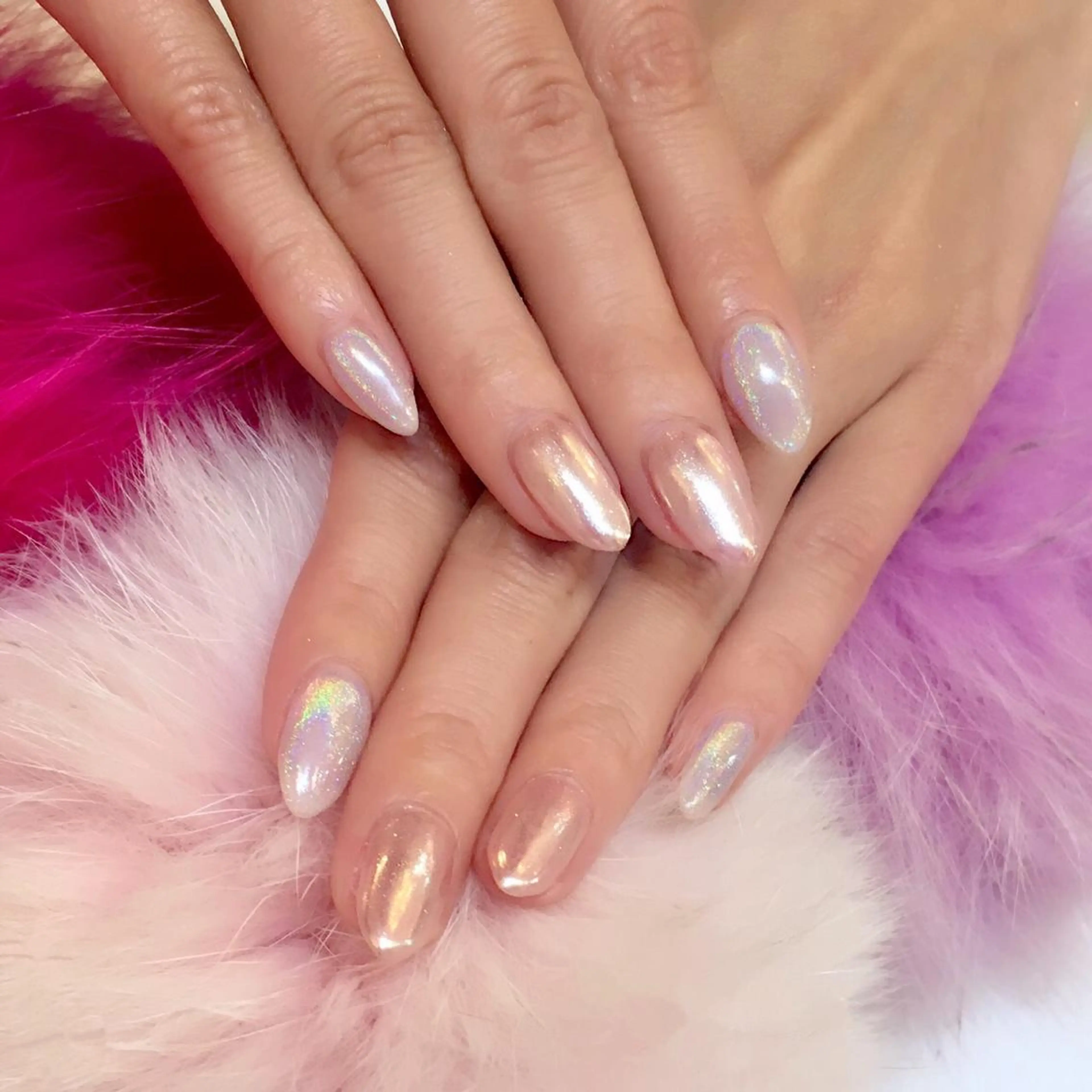 セミロング カラー パーマ ヘアアレンジ メンズ キッズ ネイル マツエク・マツパ 学生（メンズ向け） グラデーションカラー ユニコーンカラー 付け放題 ゴージャス NAILSGOGO shibuyaのネイルデザイン