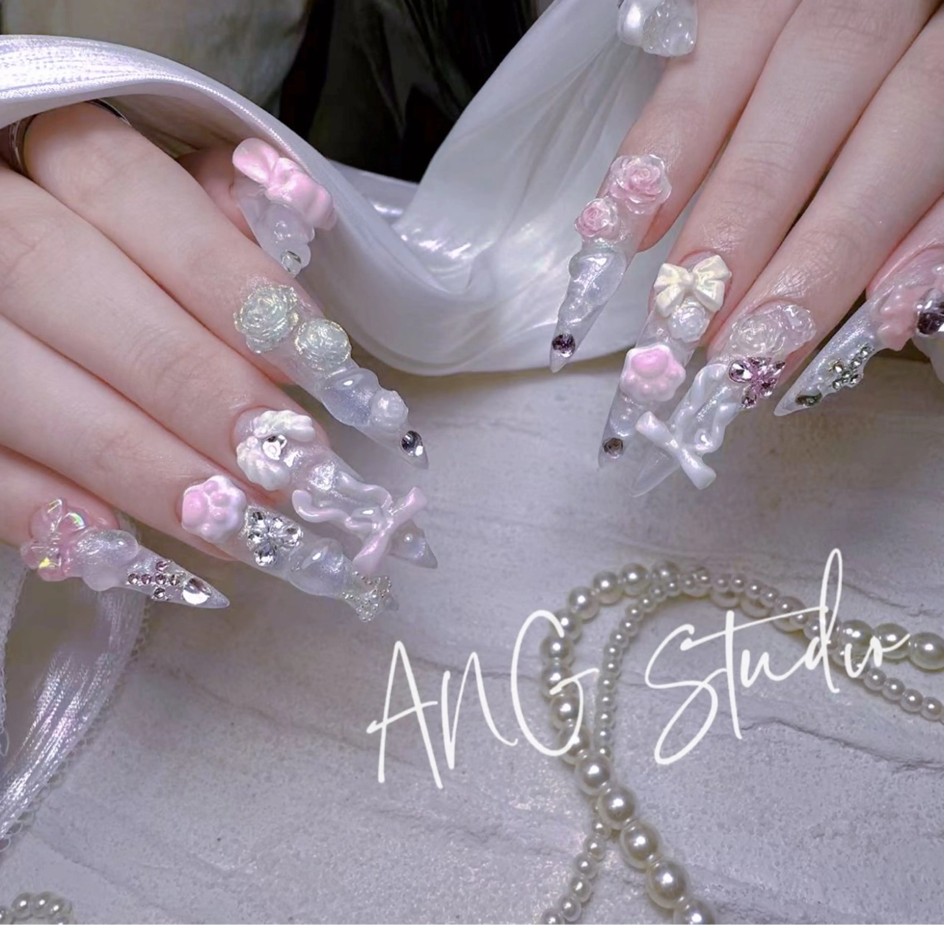 ネイル ハンドネイル ハンドケア ANG Studioのネイルデザイン