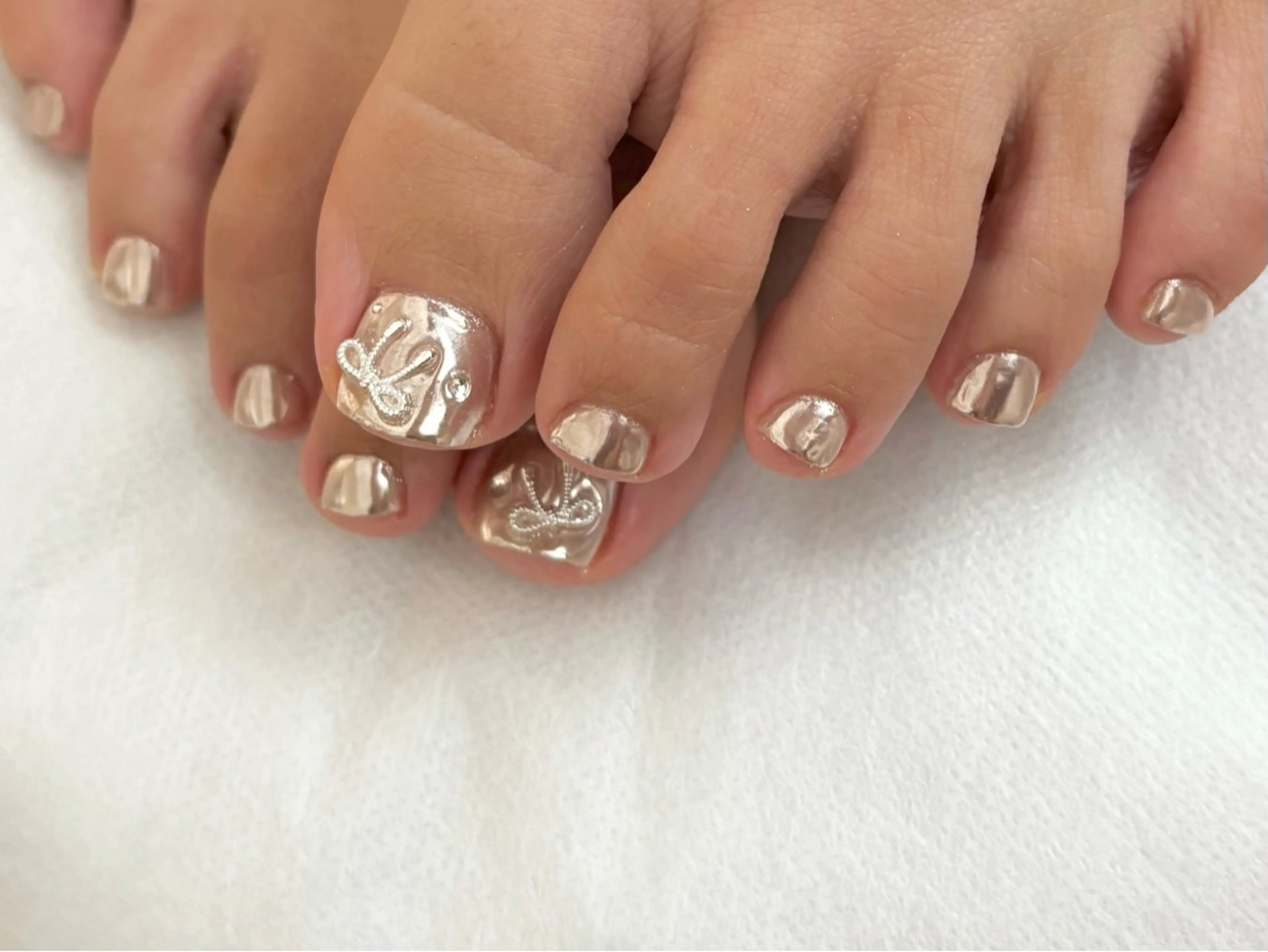 ネイル フットネイル THE NAILERYのネイルデザイン