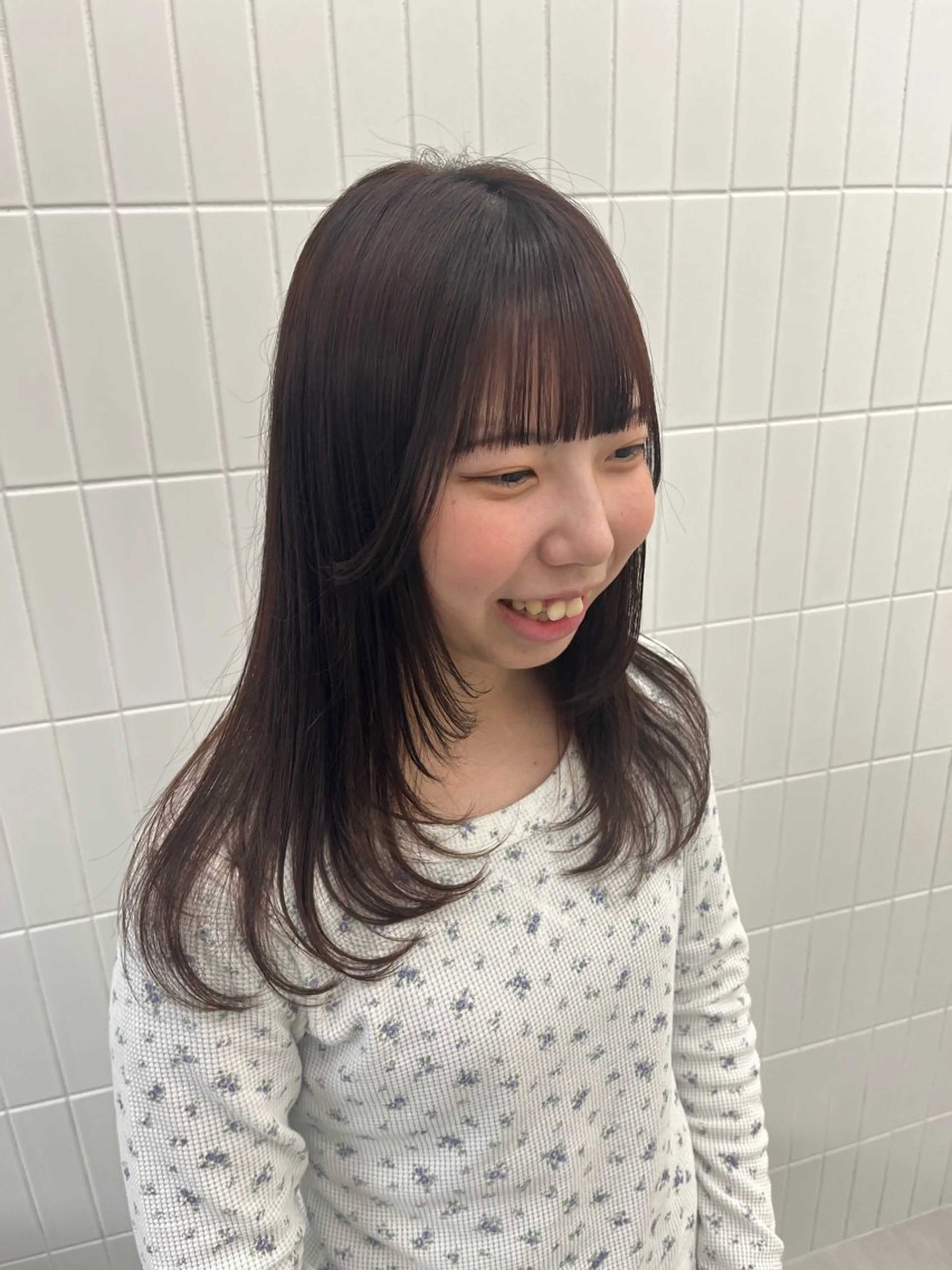 【うねりが気になる方】カット+前髪縮毛矯正+トリートメントの写真