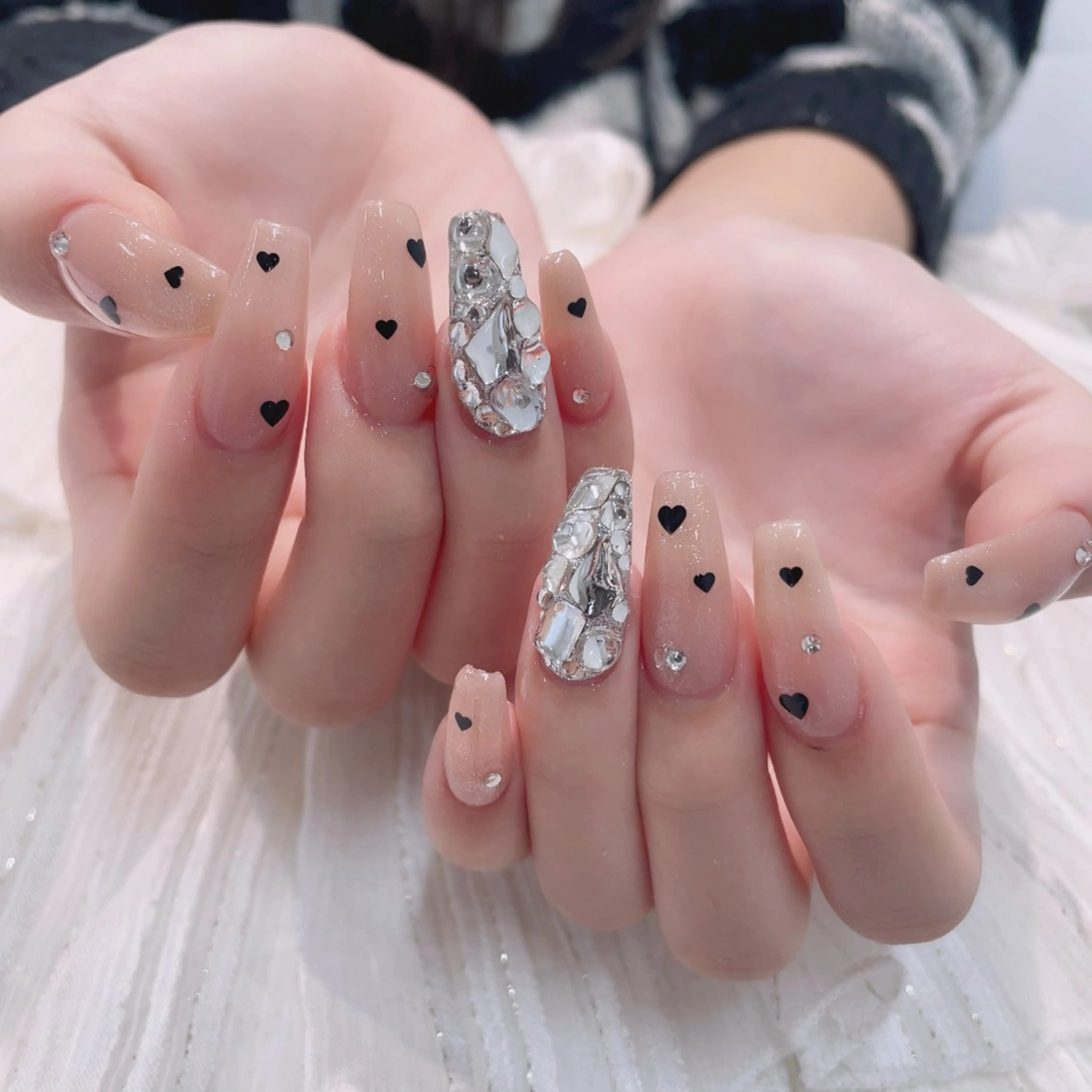 セミロング ハンドネイル cho nailのネイルデザイン