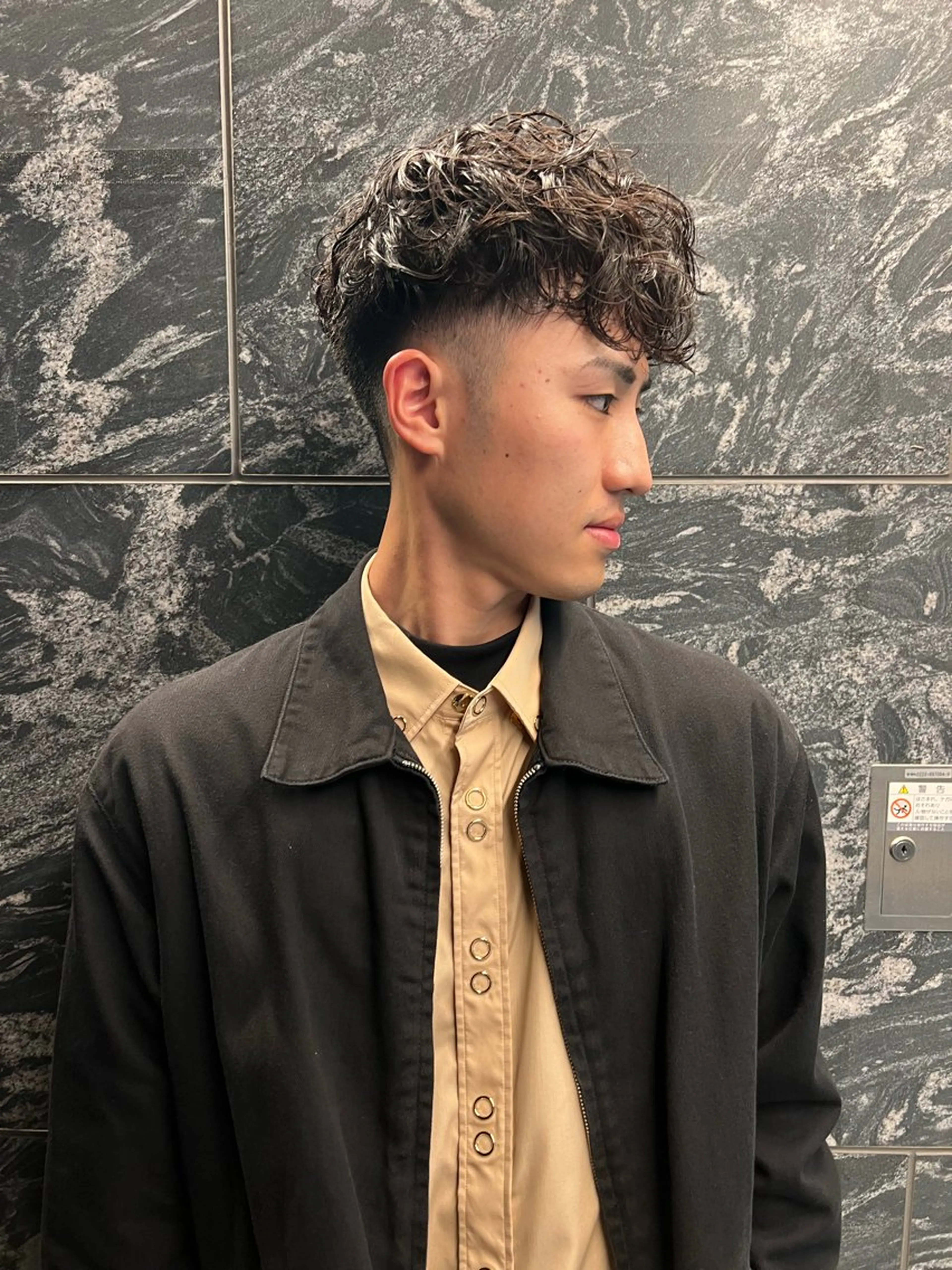 ショート パーマ メンズ カット パーマ トリートメント 樋野 亮のヘアスタイル